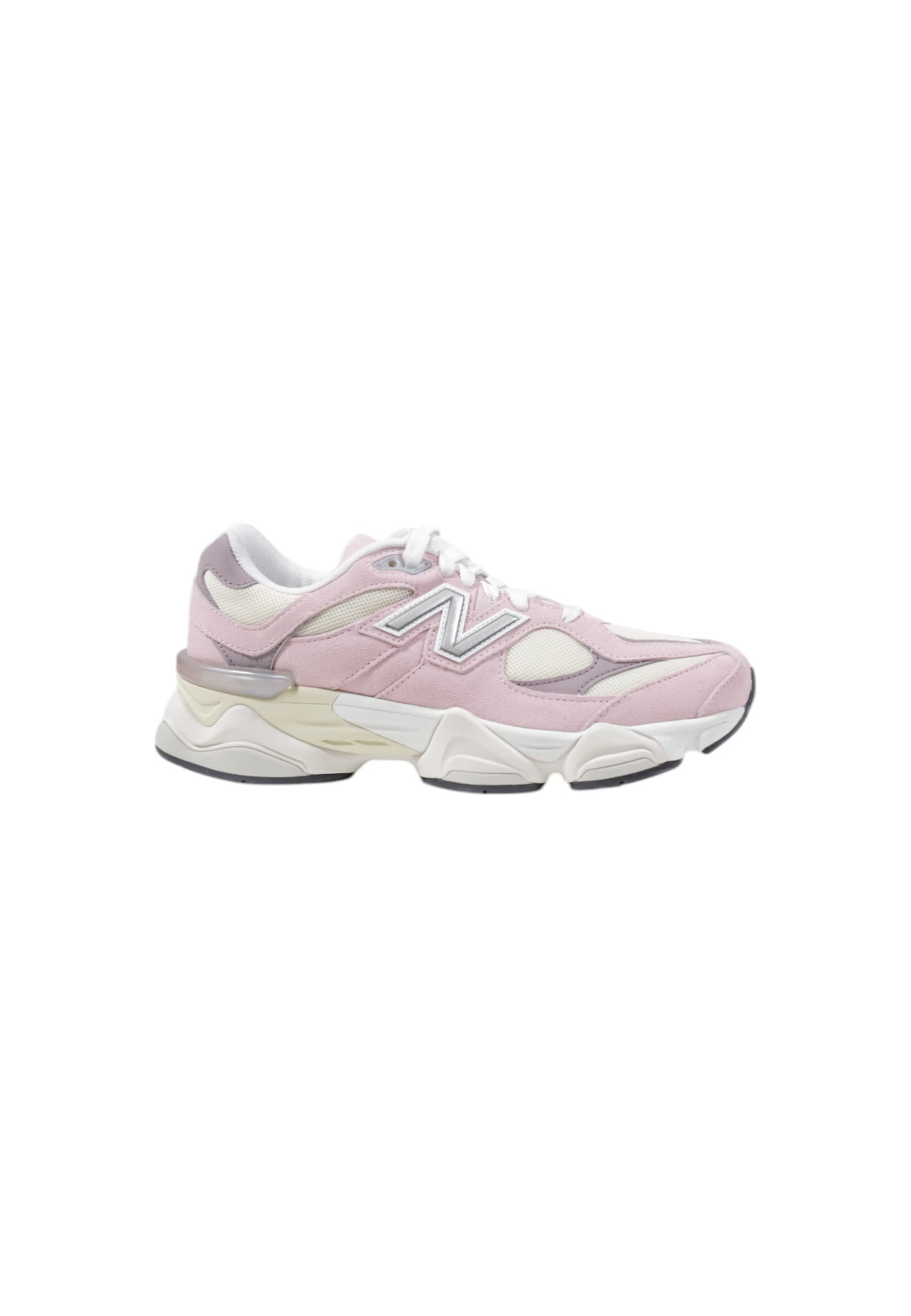 New Balance Women Sneakers