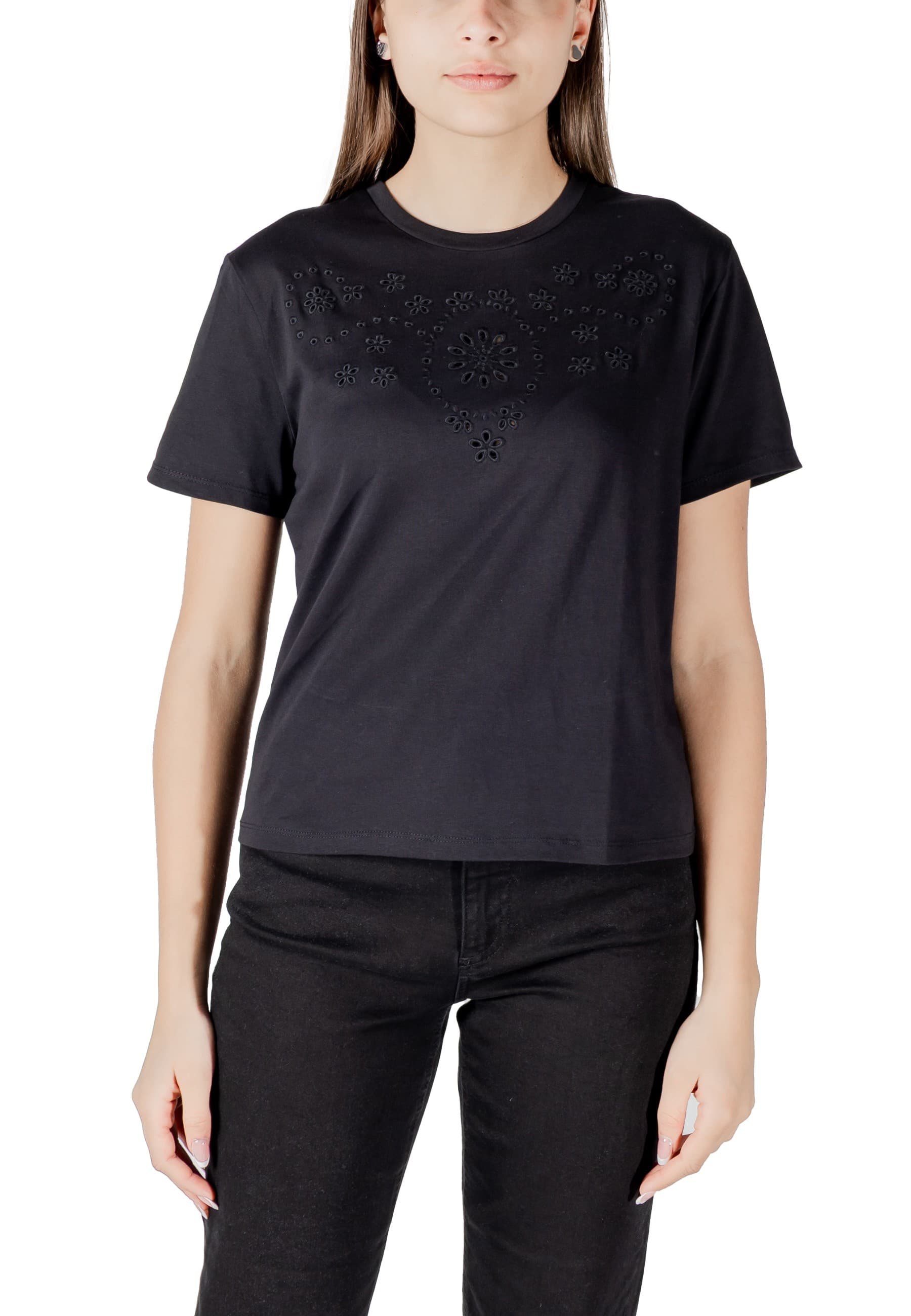 Jacqueline De Yong  Women T-Shirt