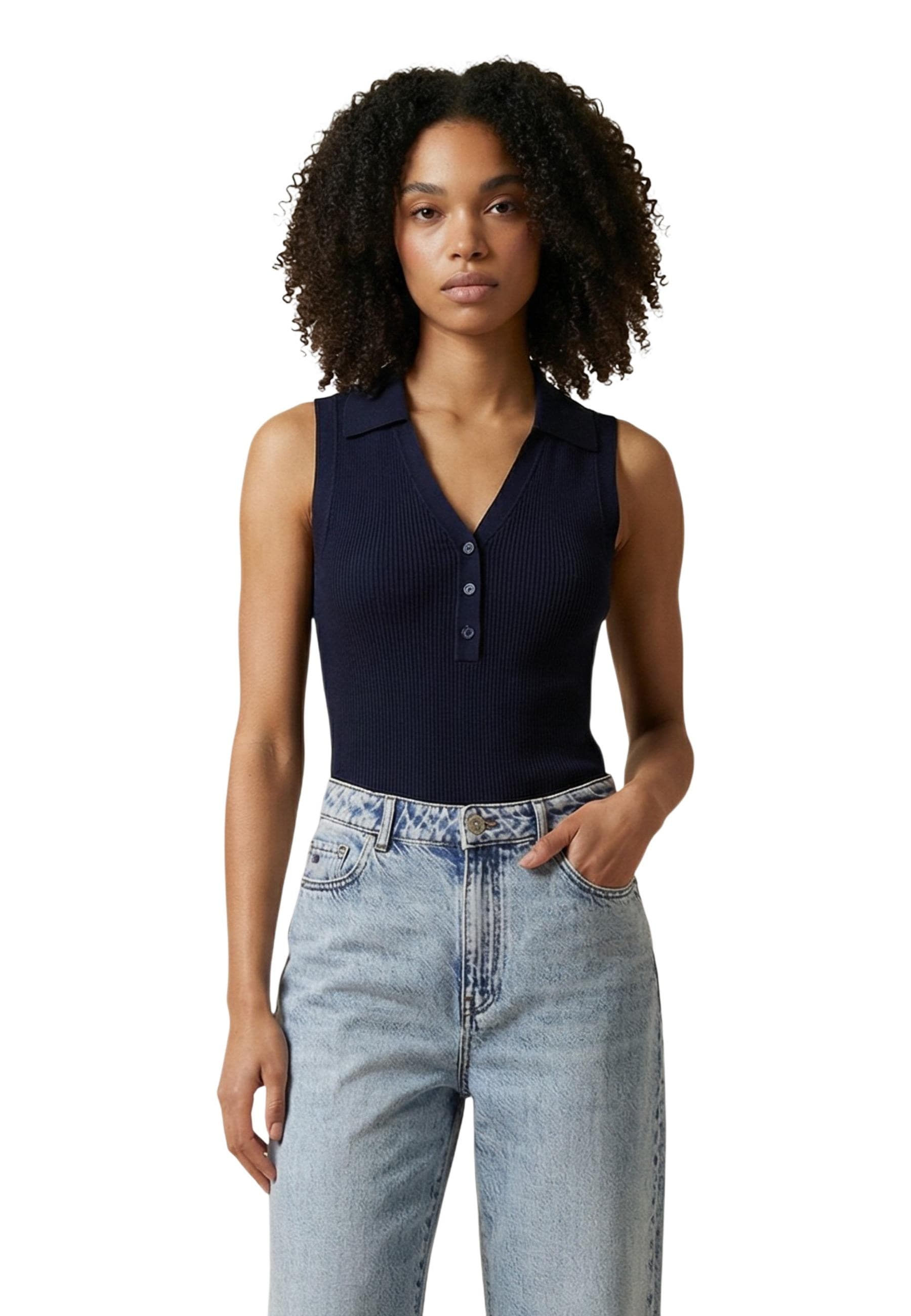 Jacqueline De Yong  Women Undershirt