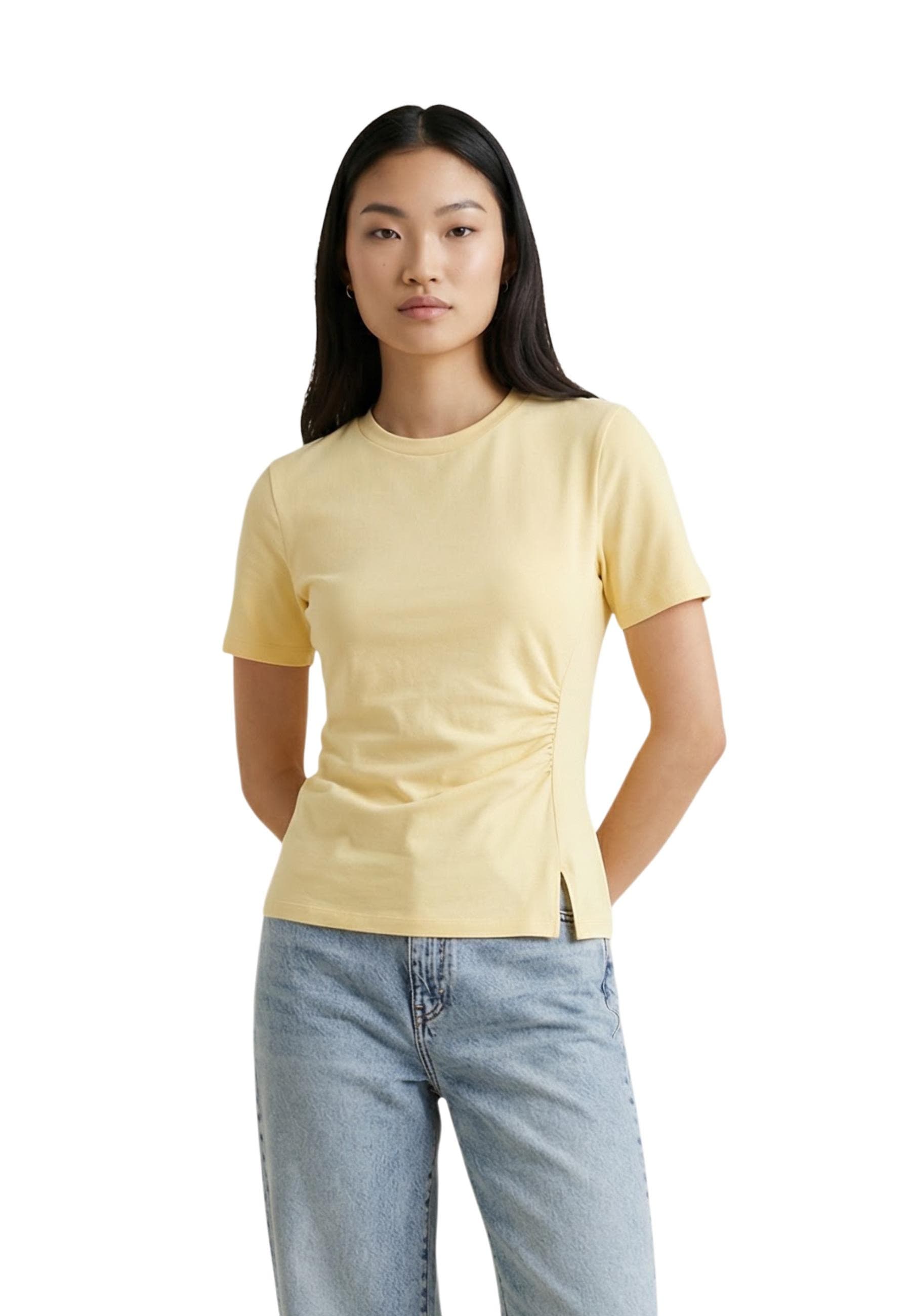 Jacqueline De Yong  Women T-Shirt