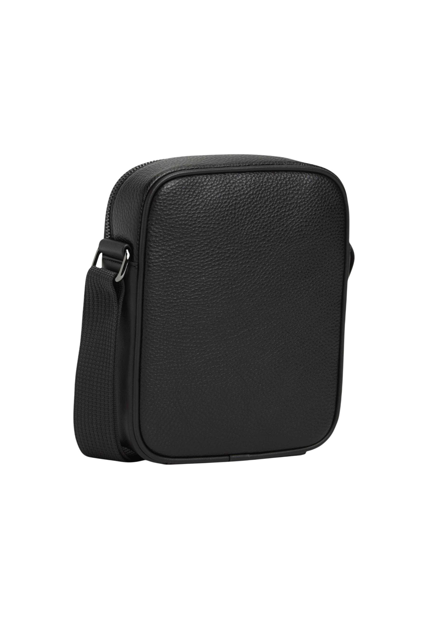 Tommy Hilfiger Men Bag