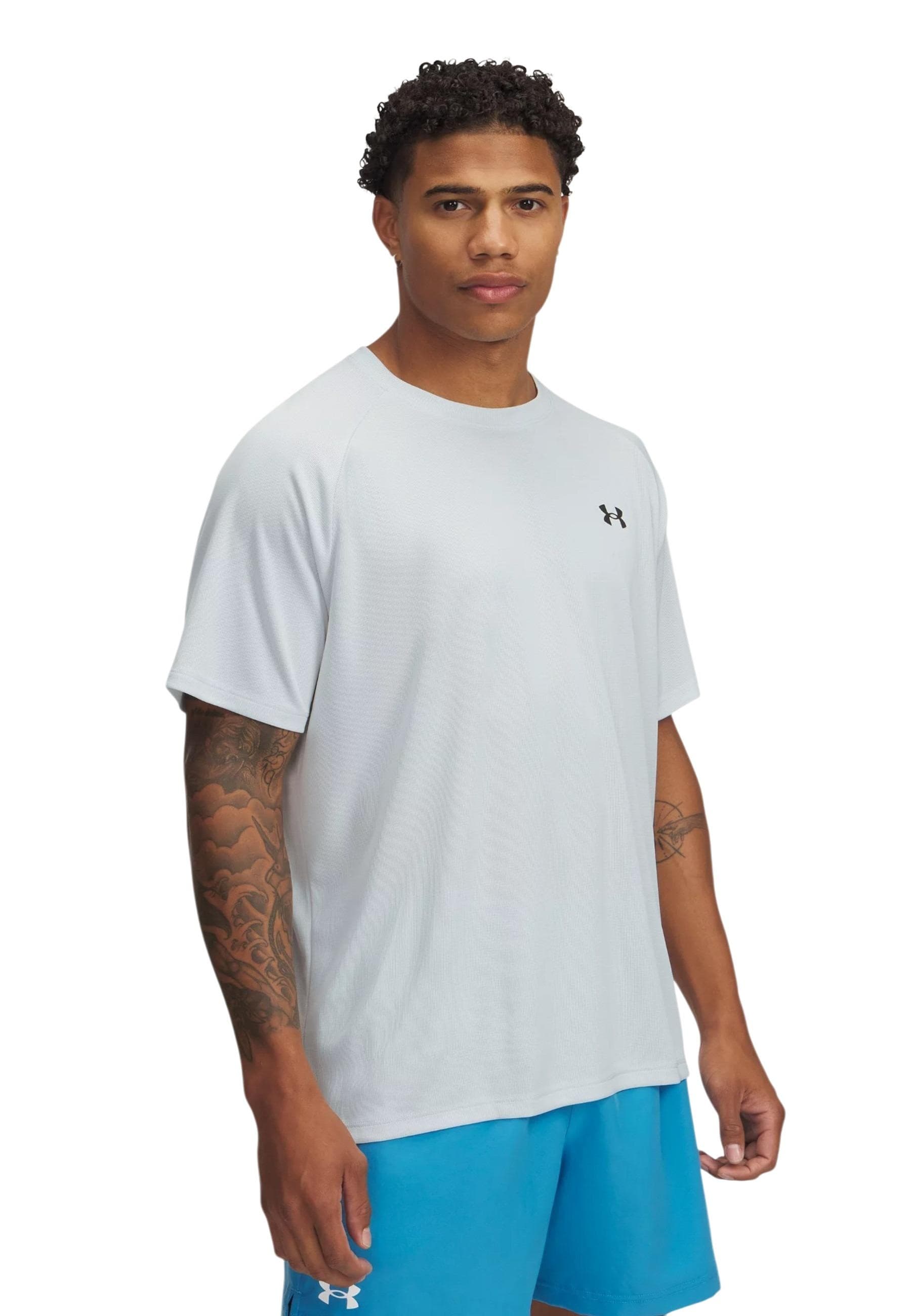Under Armour Men T-Shirt