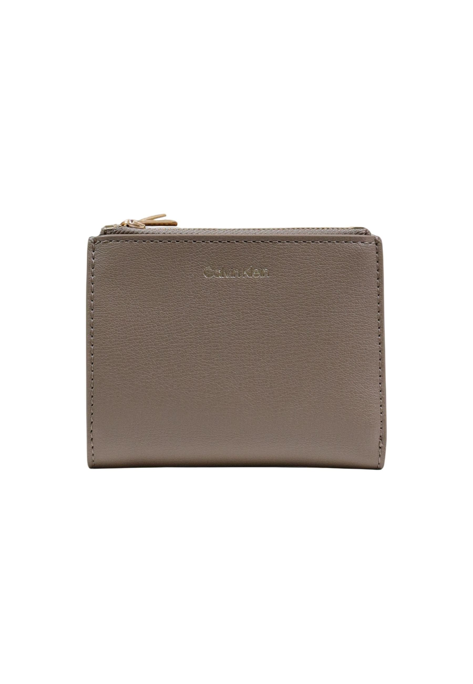 Calvin Klein  Women Wallet