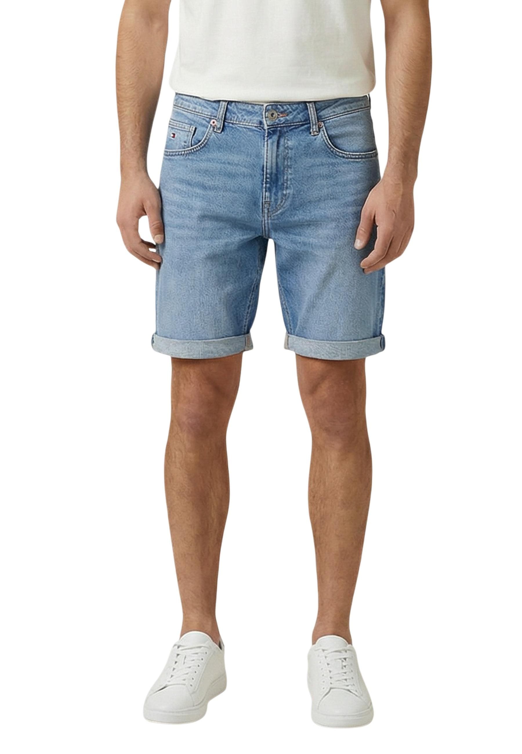 Tommy Hilfiger Jeans Men Shorts