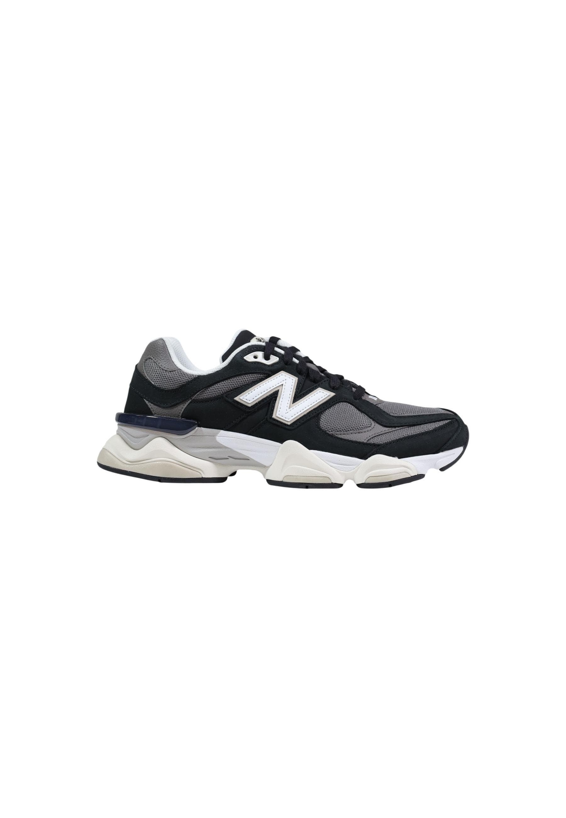 New Balance Men Sneakers