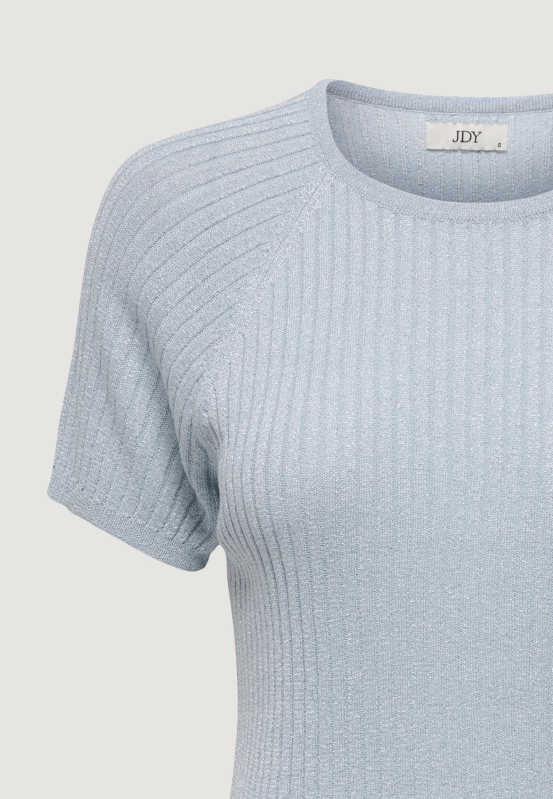 Jacqueline De Yong  Women T-Shirt
