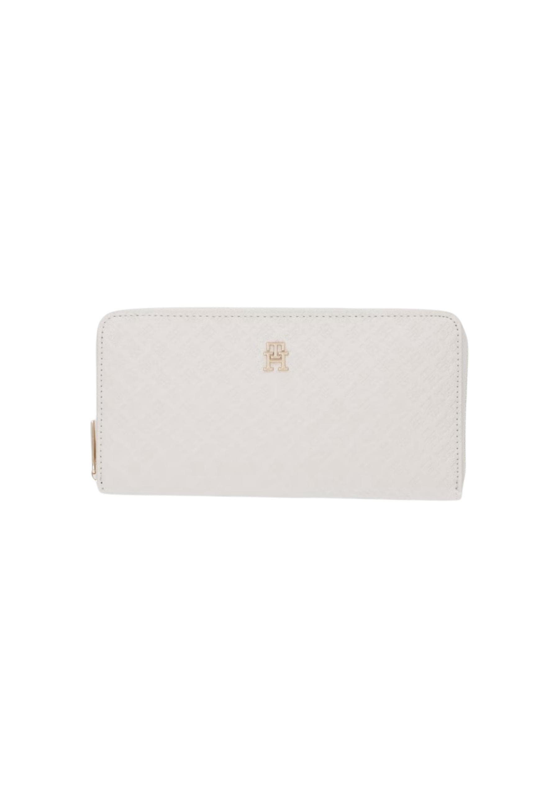 Tommy Hilfiger  Women Wallet