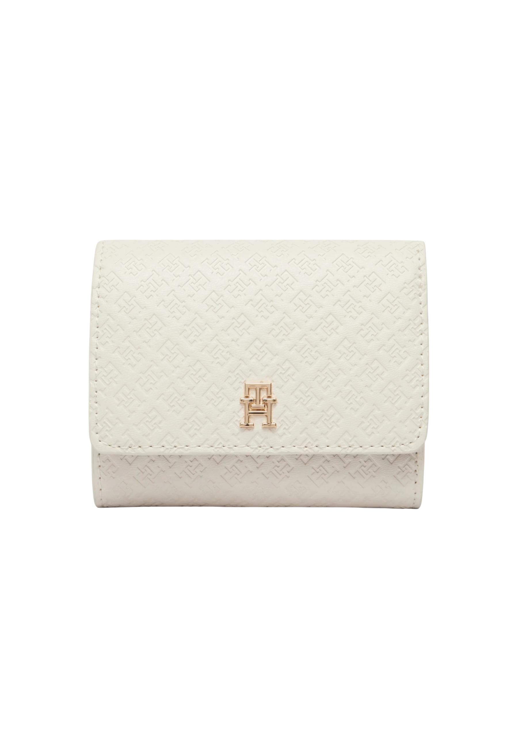 Tommy Hilfiger  Women Wallet
