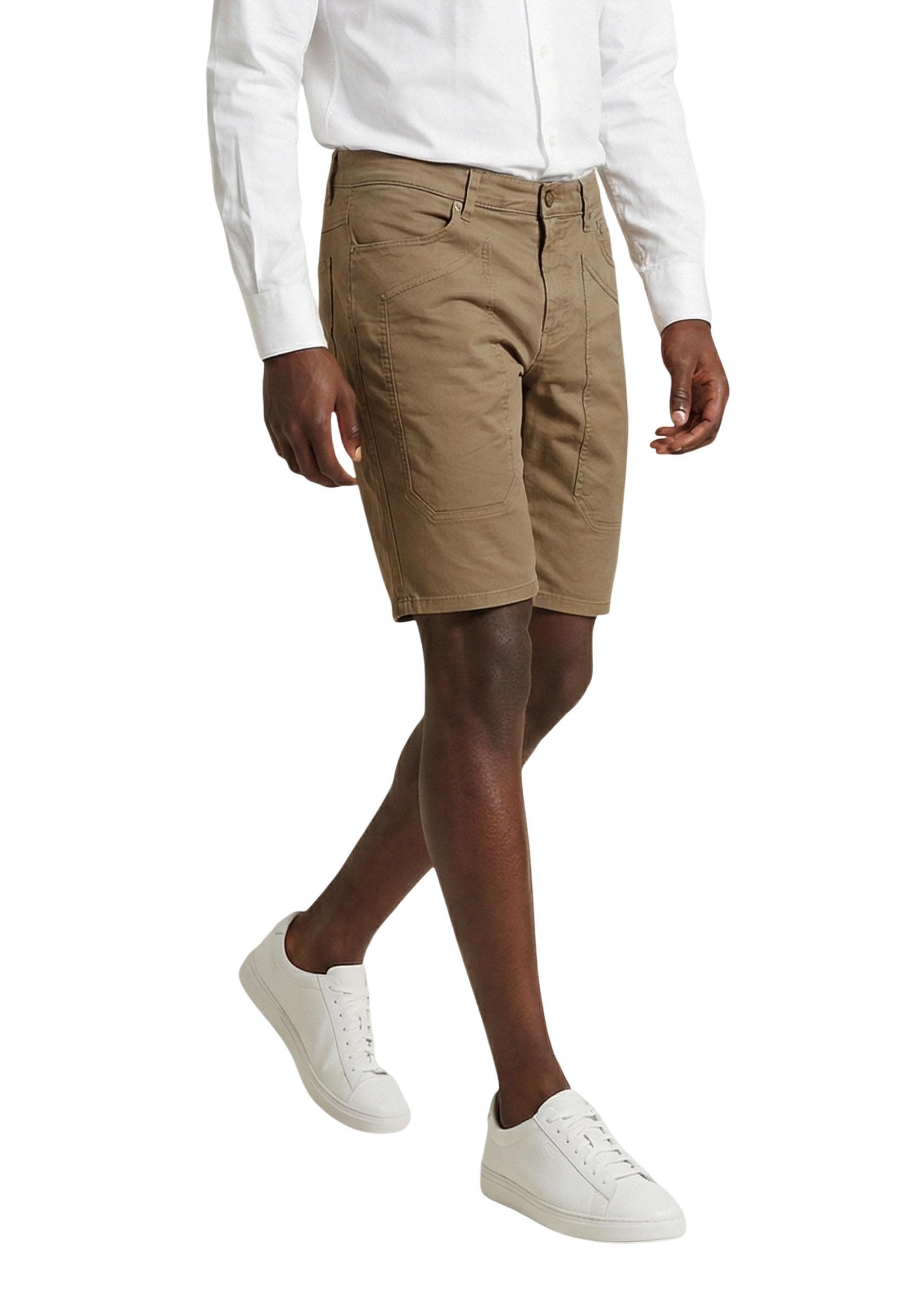 Jeckerson Men Shorts