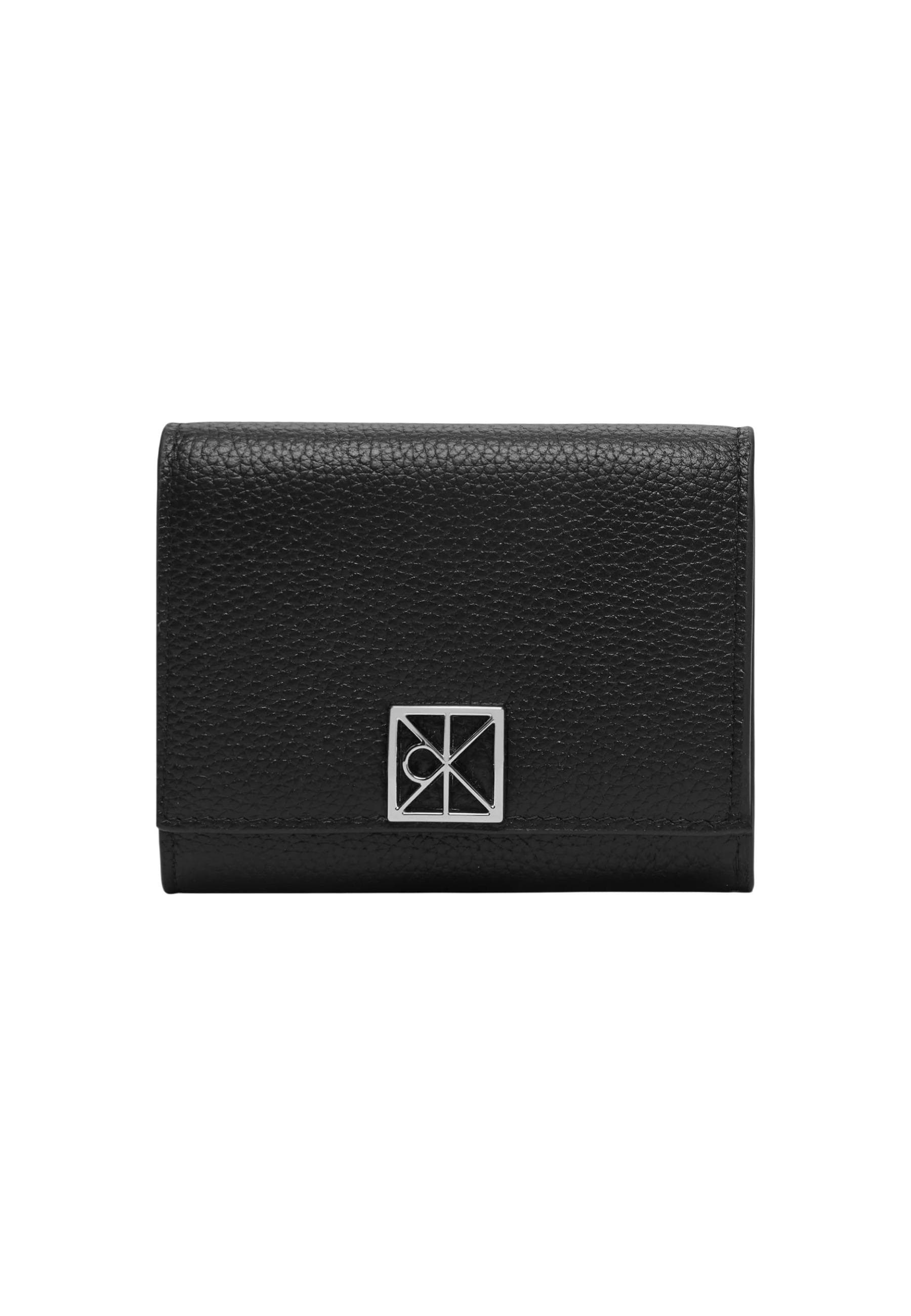 Calvin Klein  Women Wallet