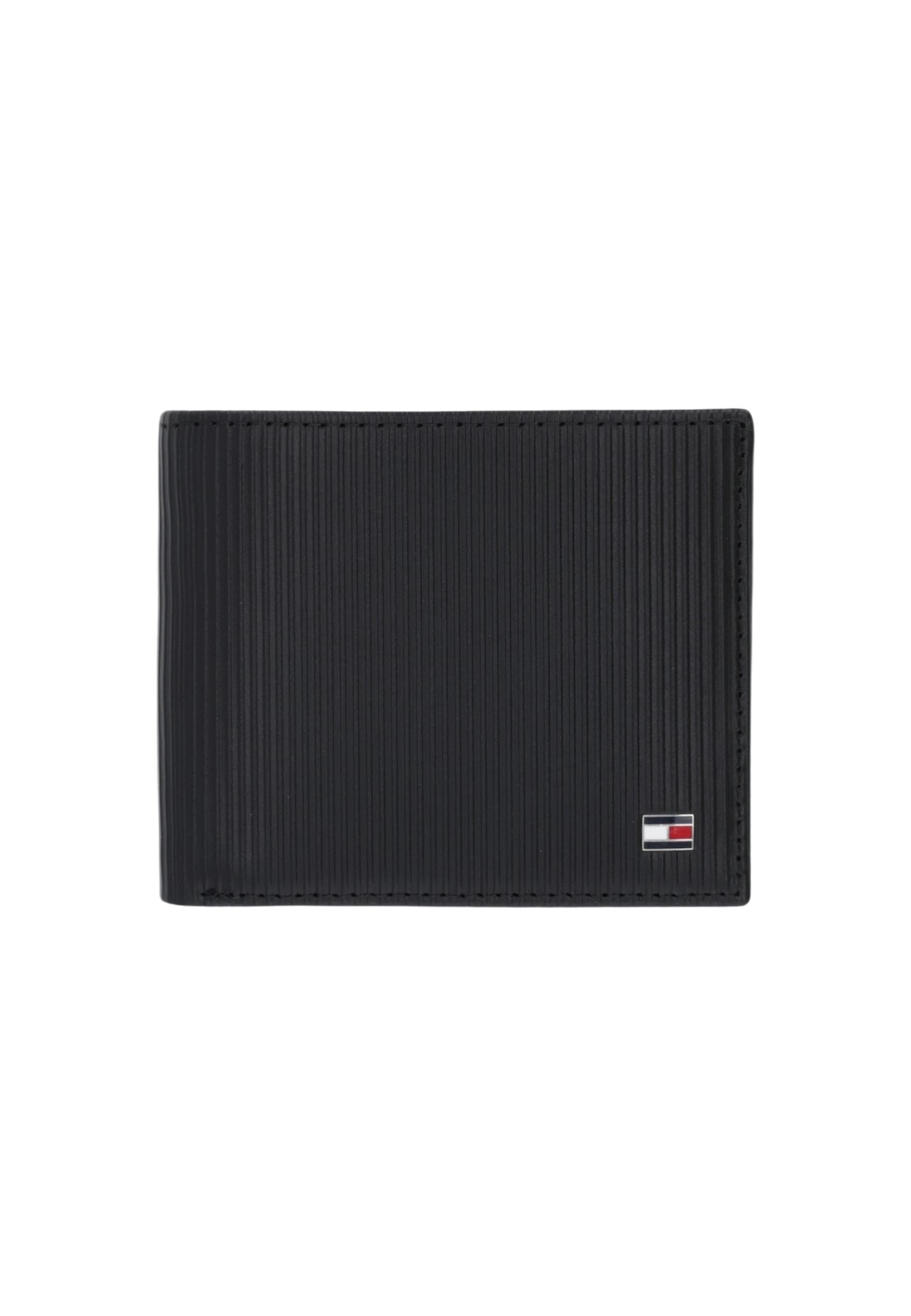 Tommy Hilfiger Men Wallet