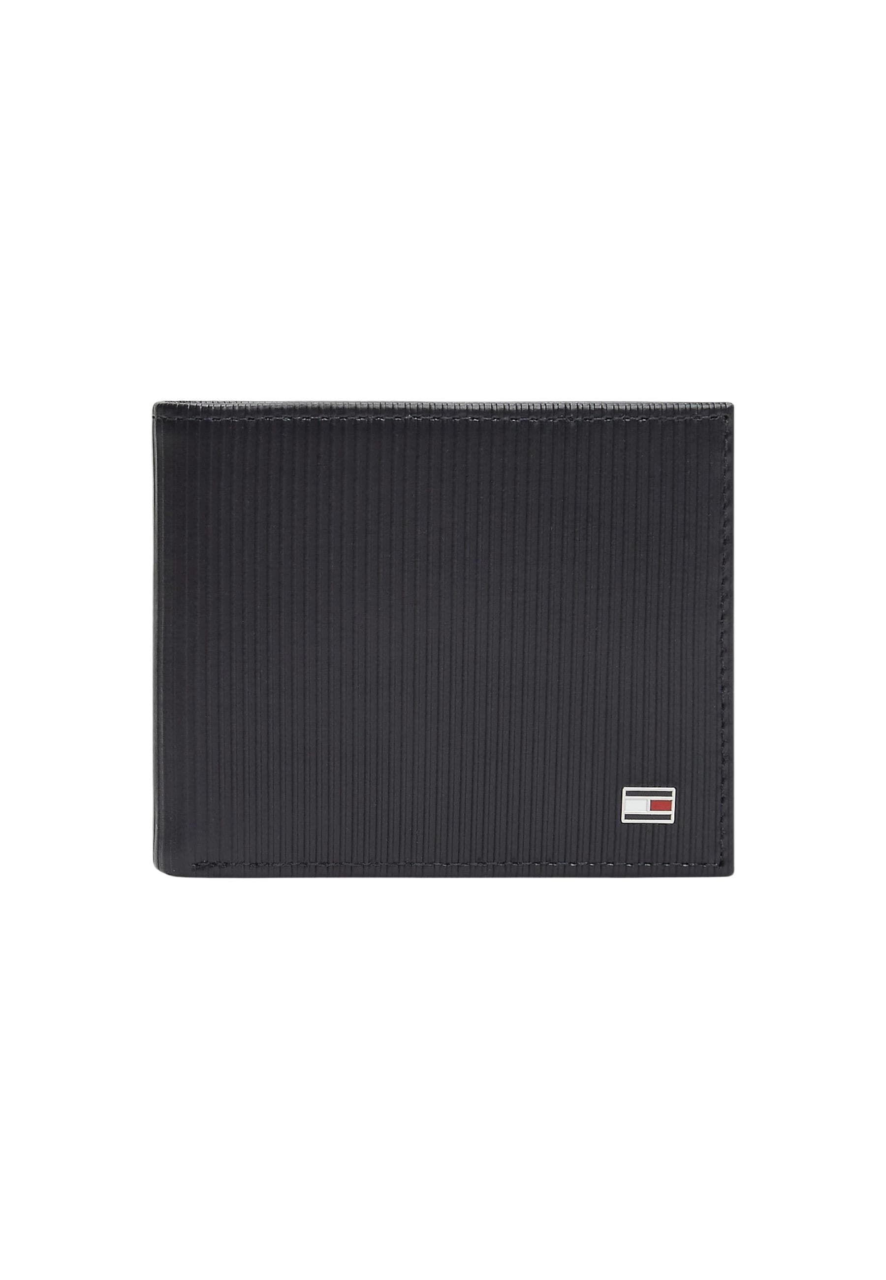 Tommy Hilfiger Men Wallet
