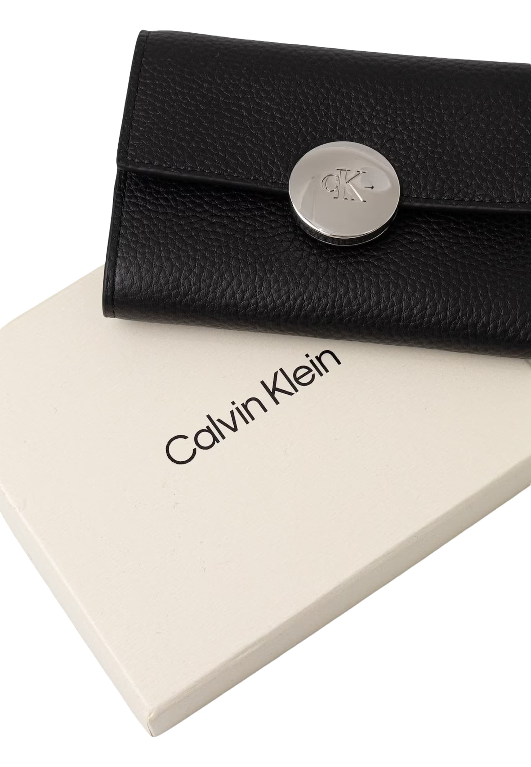 Calvin Klein  Women Wallet