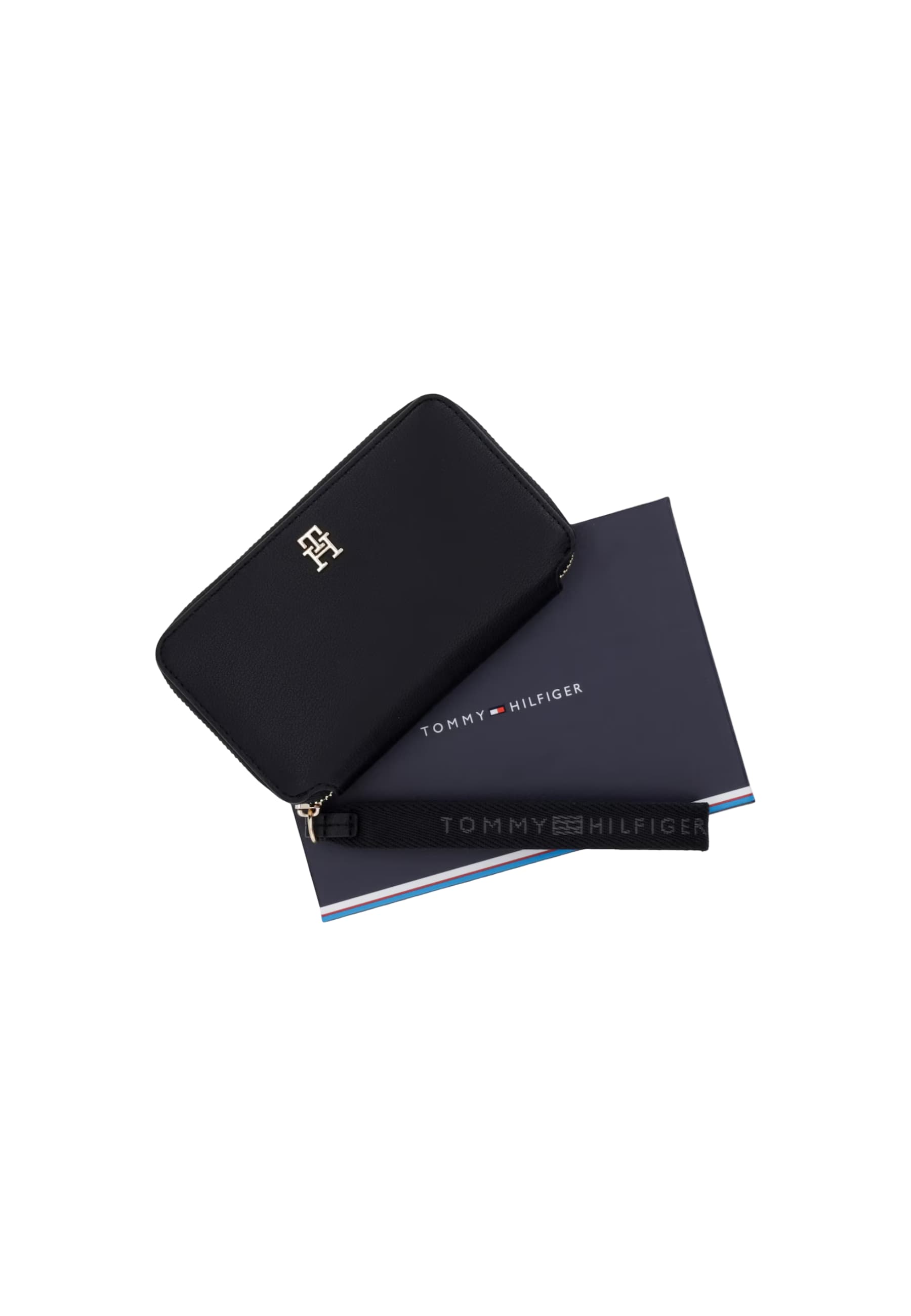 Tommy Hilfiger  Women Wallet