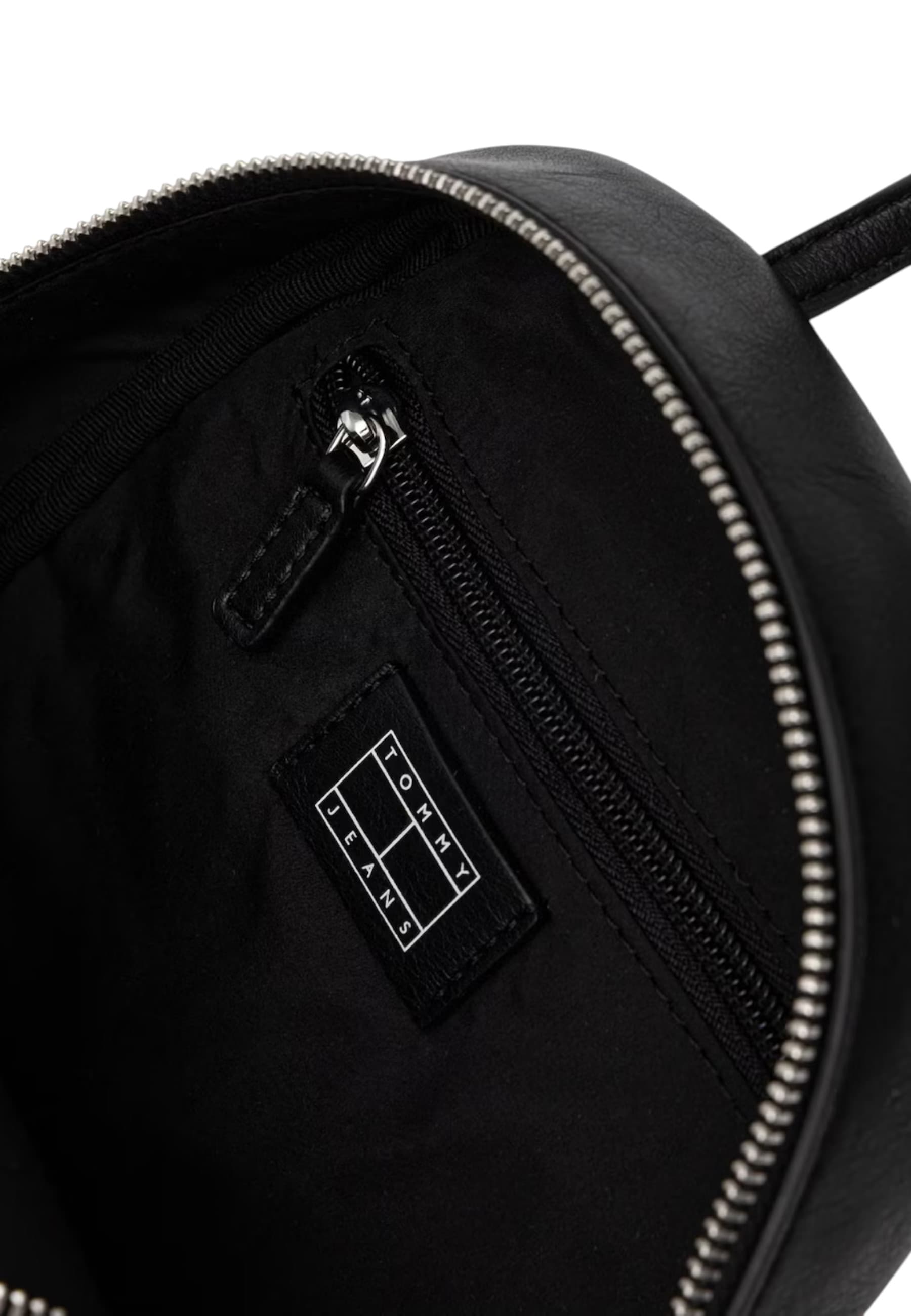 Tommy Hilfiger  Women Bag