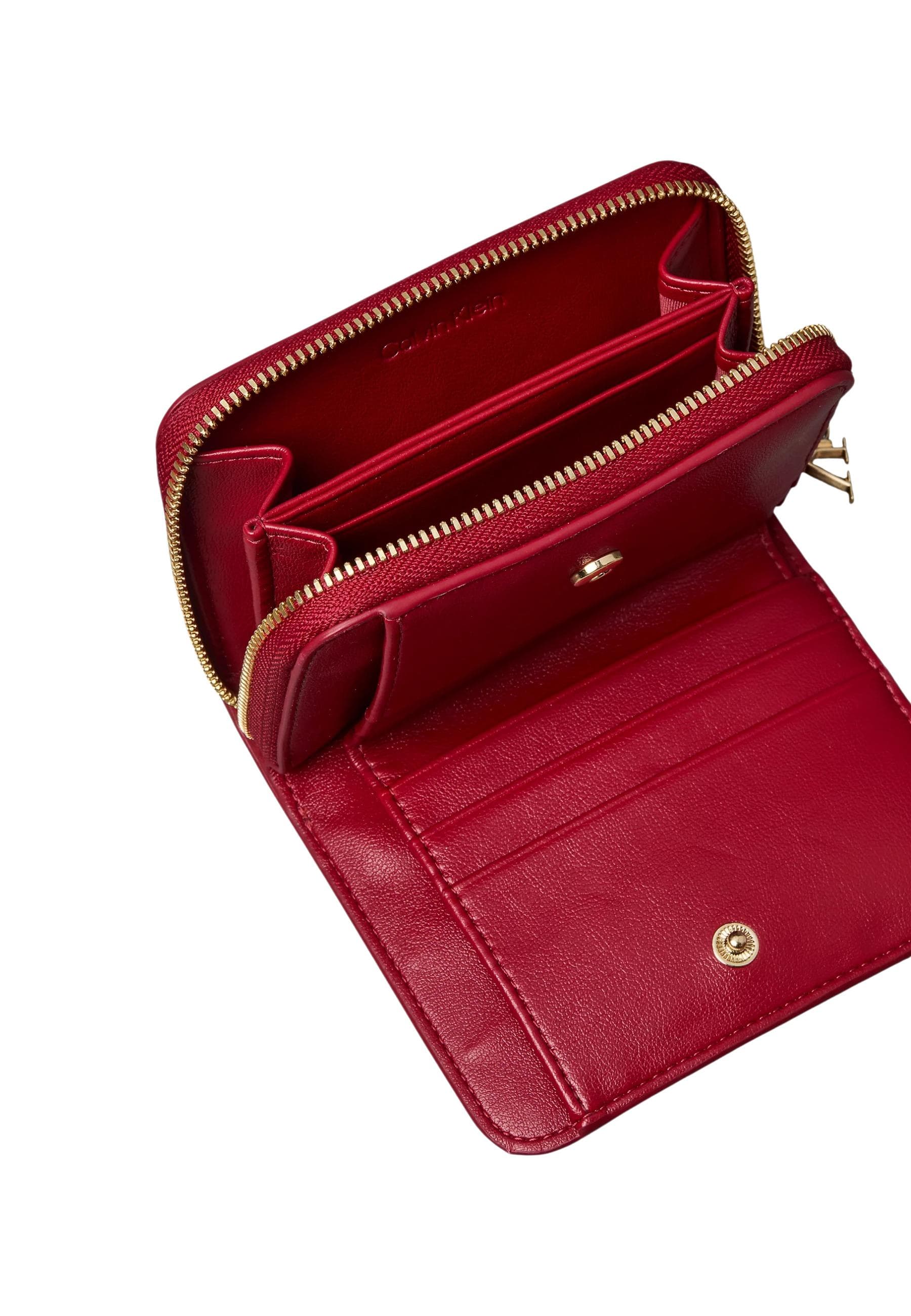Calvin Klein  Women Wallet