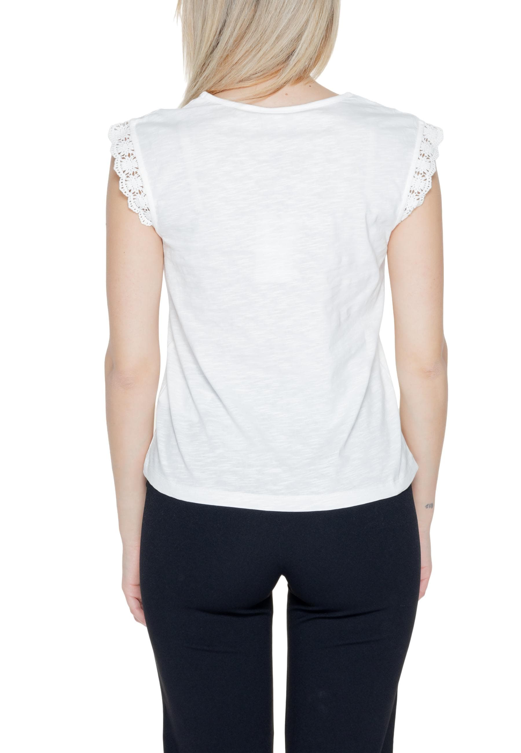 Jacqueline De Yong  Women Undershirt