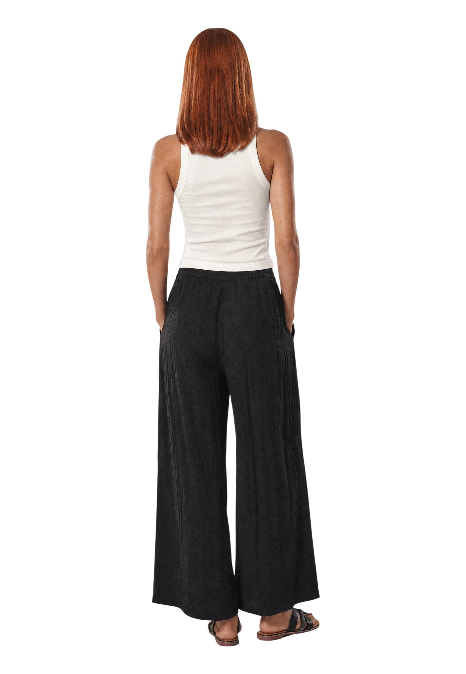 Jacqueline De Yong  Women Undershirt