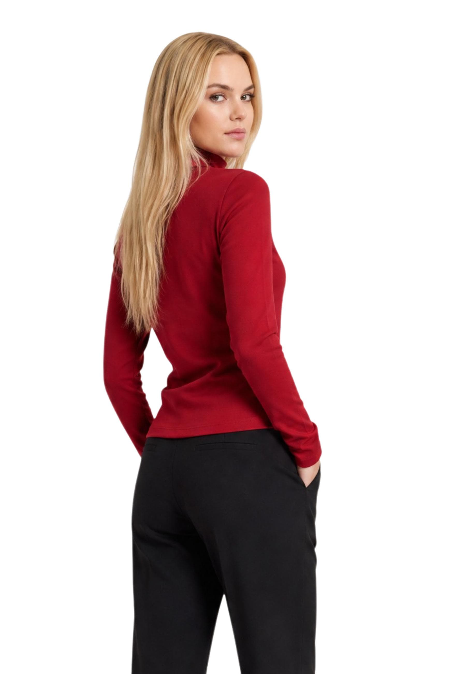 Under Armour Women Sweatshirts