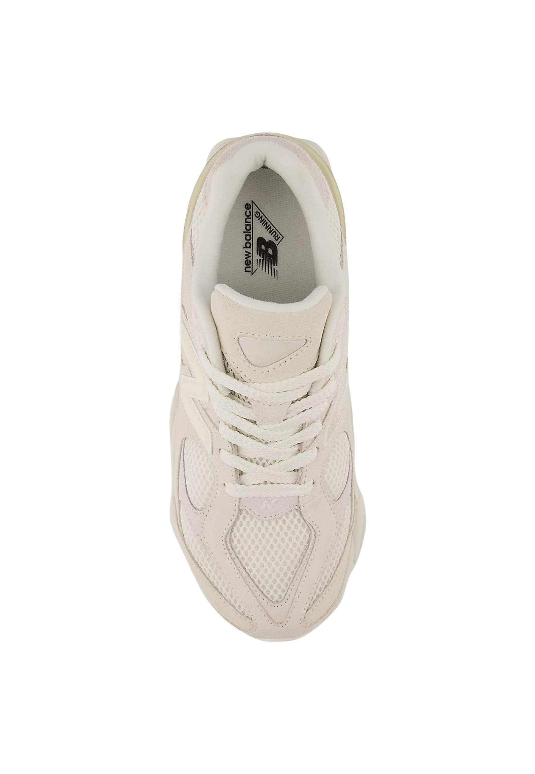 New Balance Women Sneakers