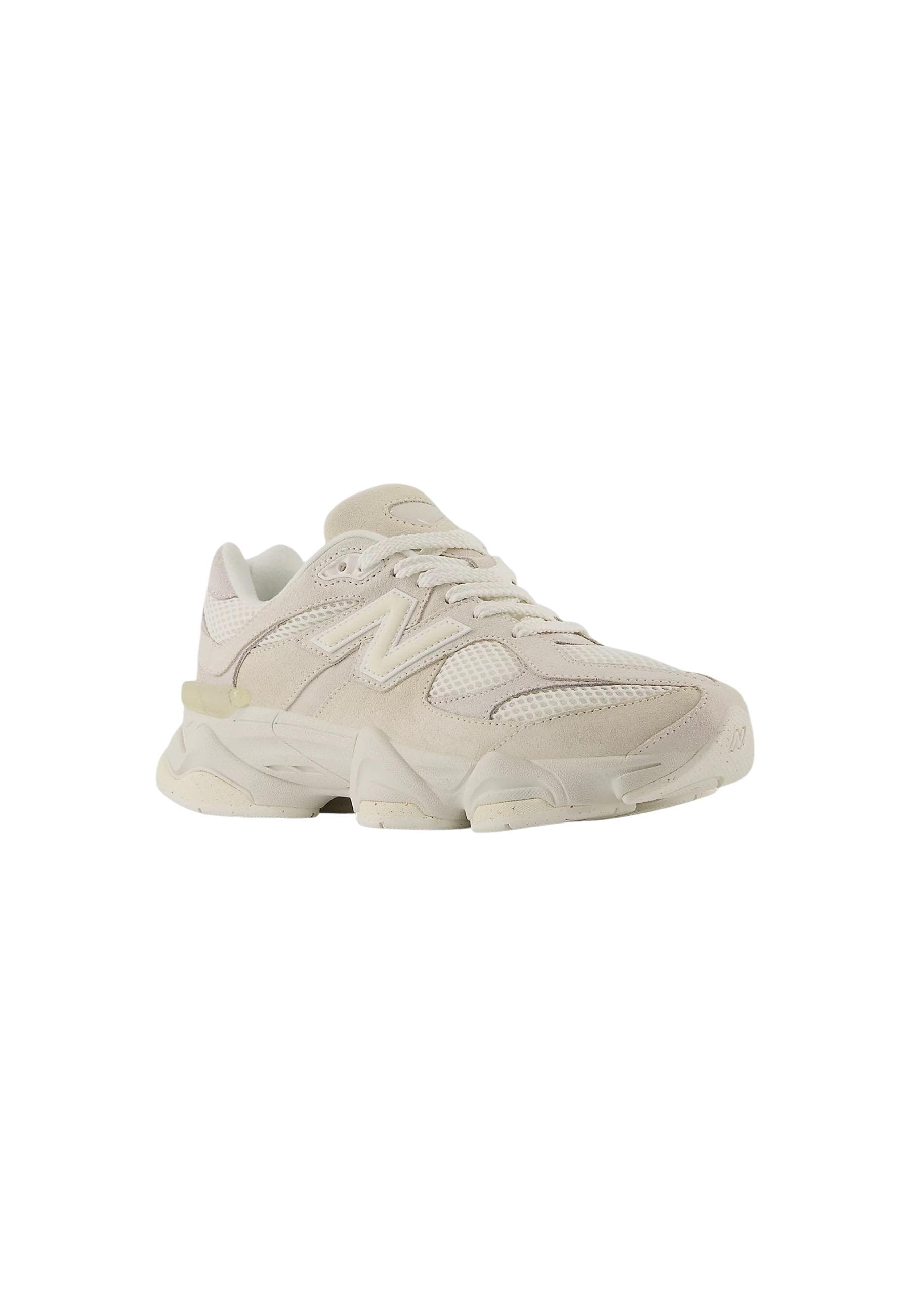 New Balance Women Sneakers