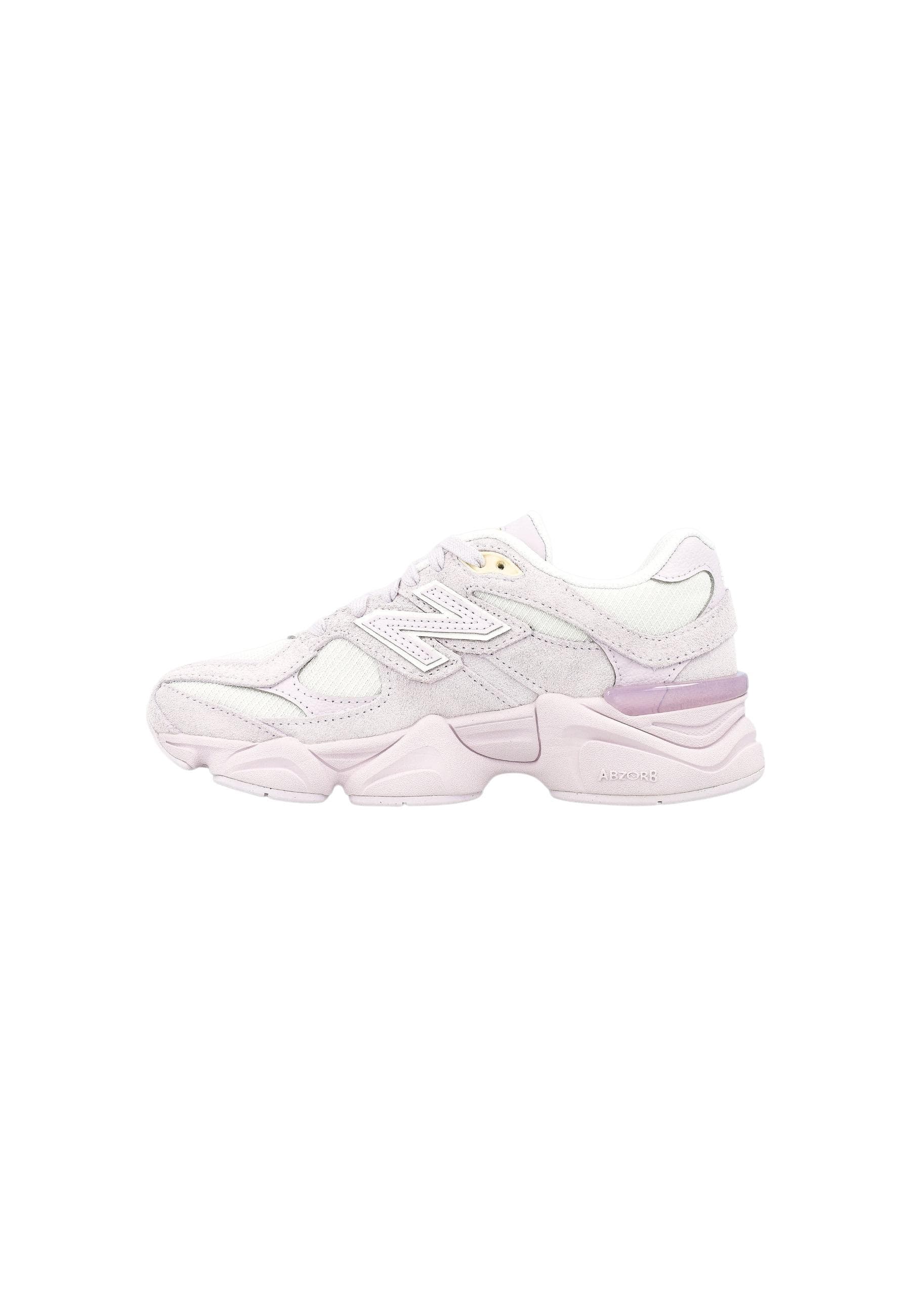 New Balance Women Sneakers