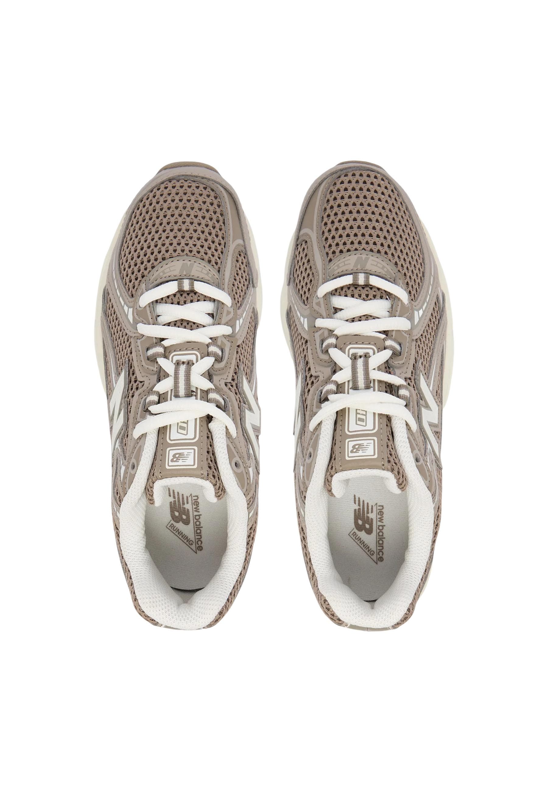 New Balance Women Sneakers