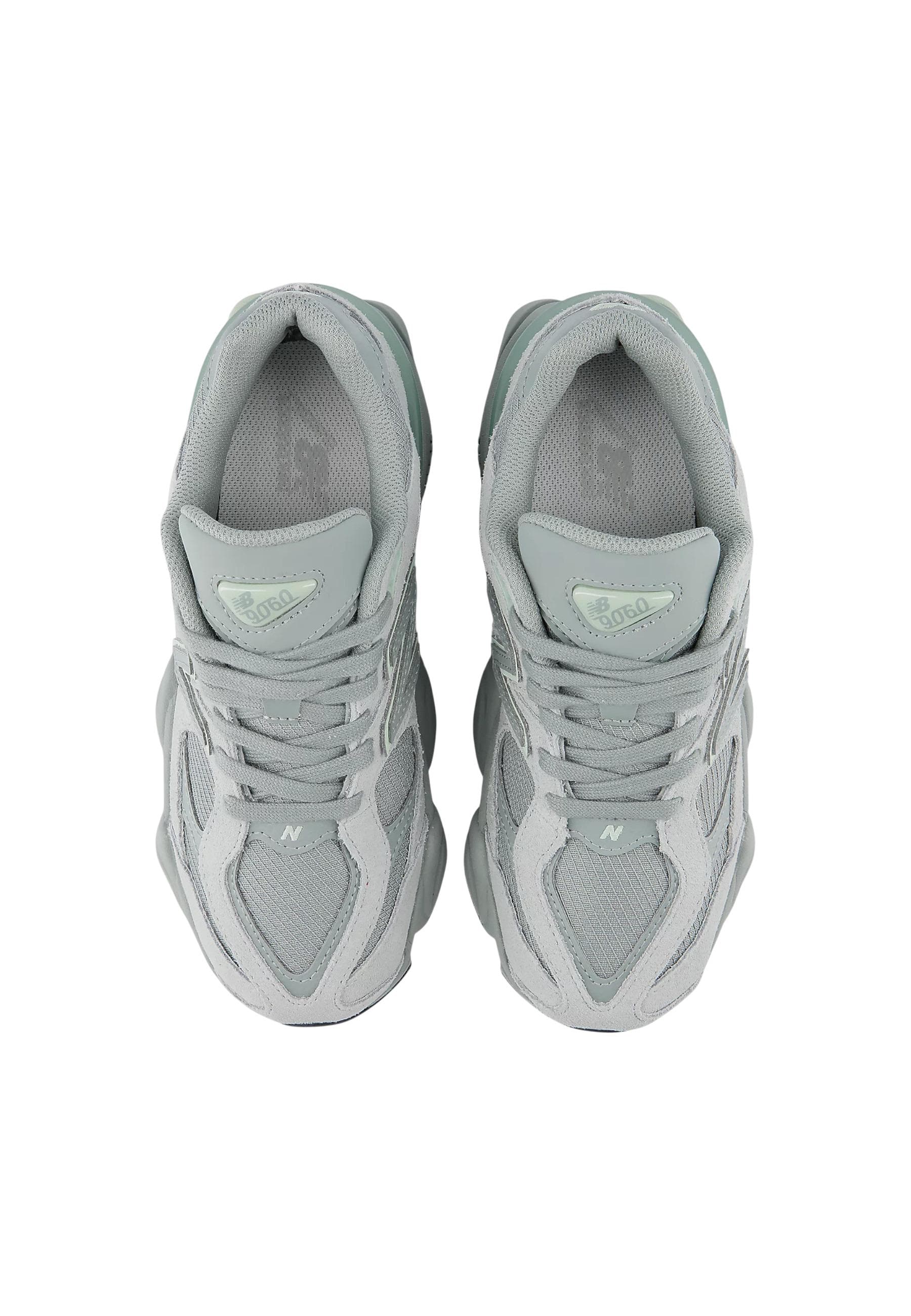 New Balance Women Sneakers