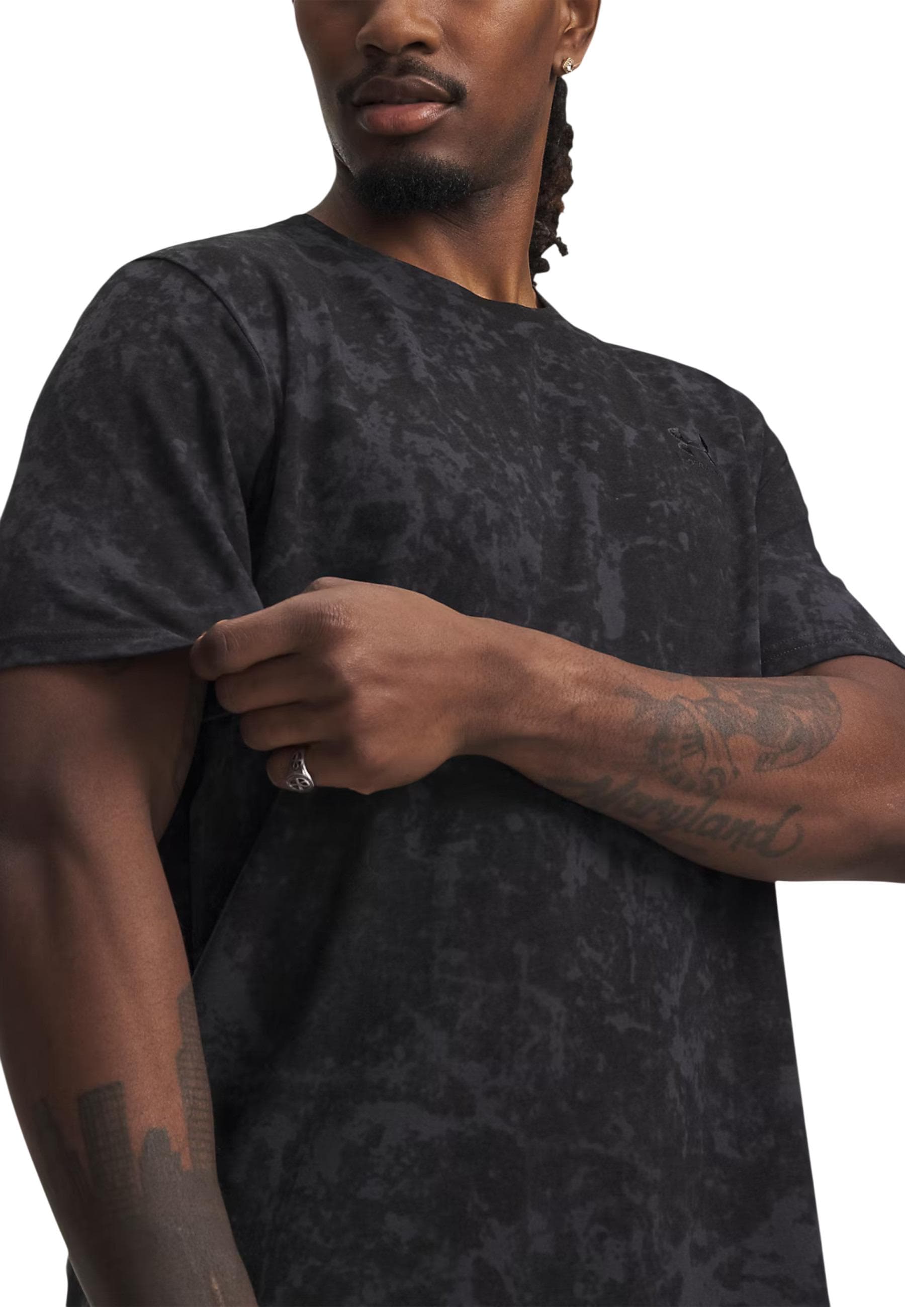 Under Armour Men T-Shirt