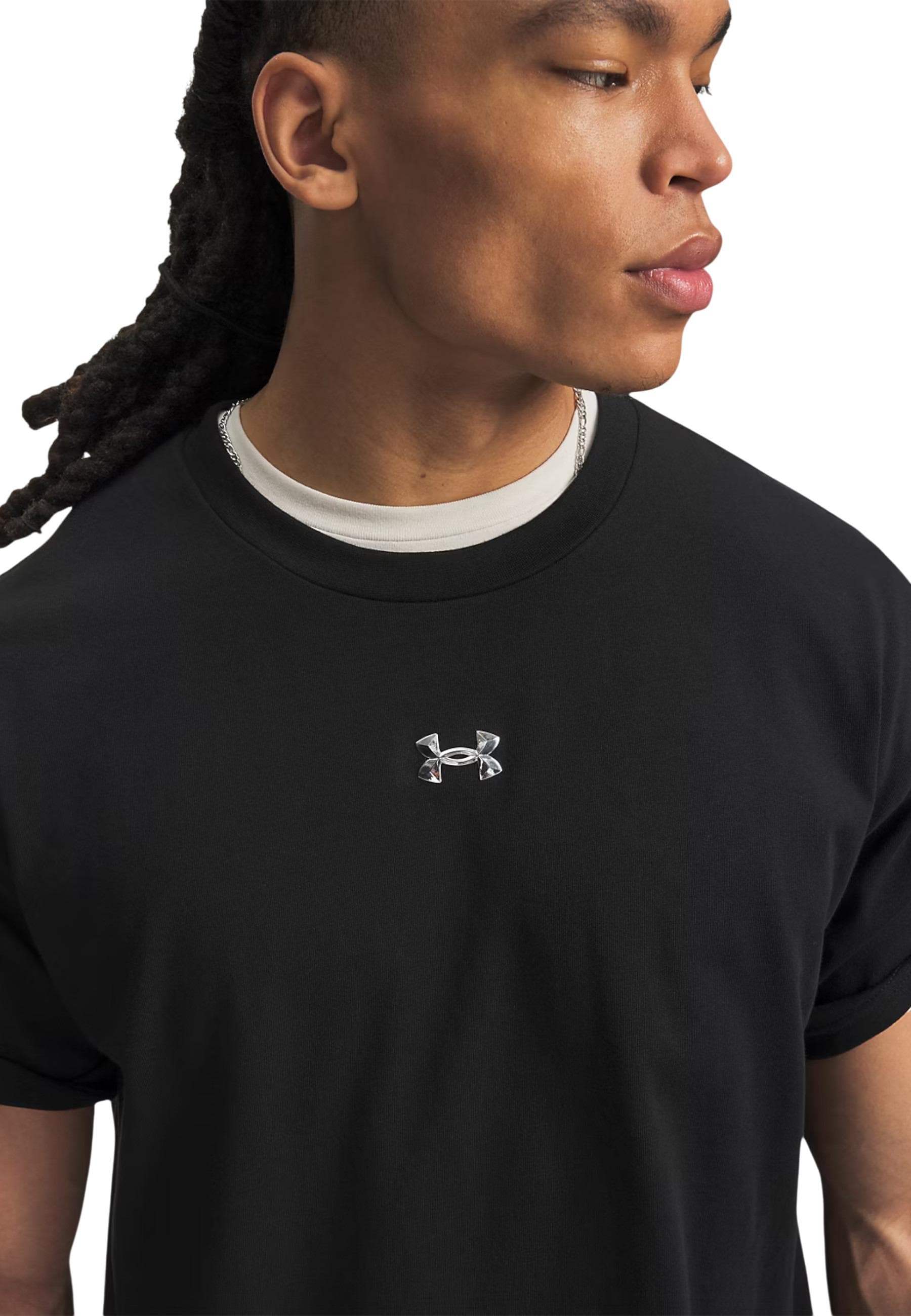 Under Armour Men T-Shirt