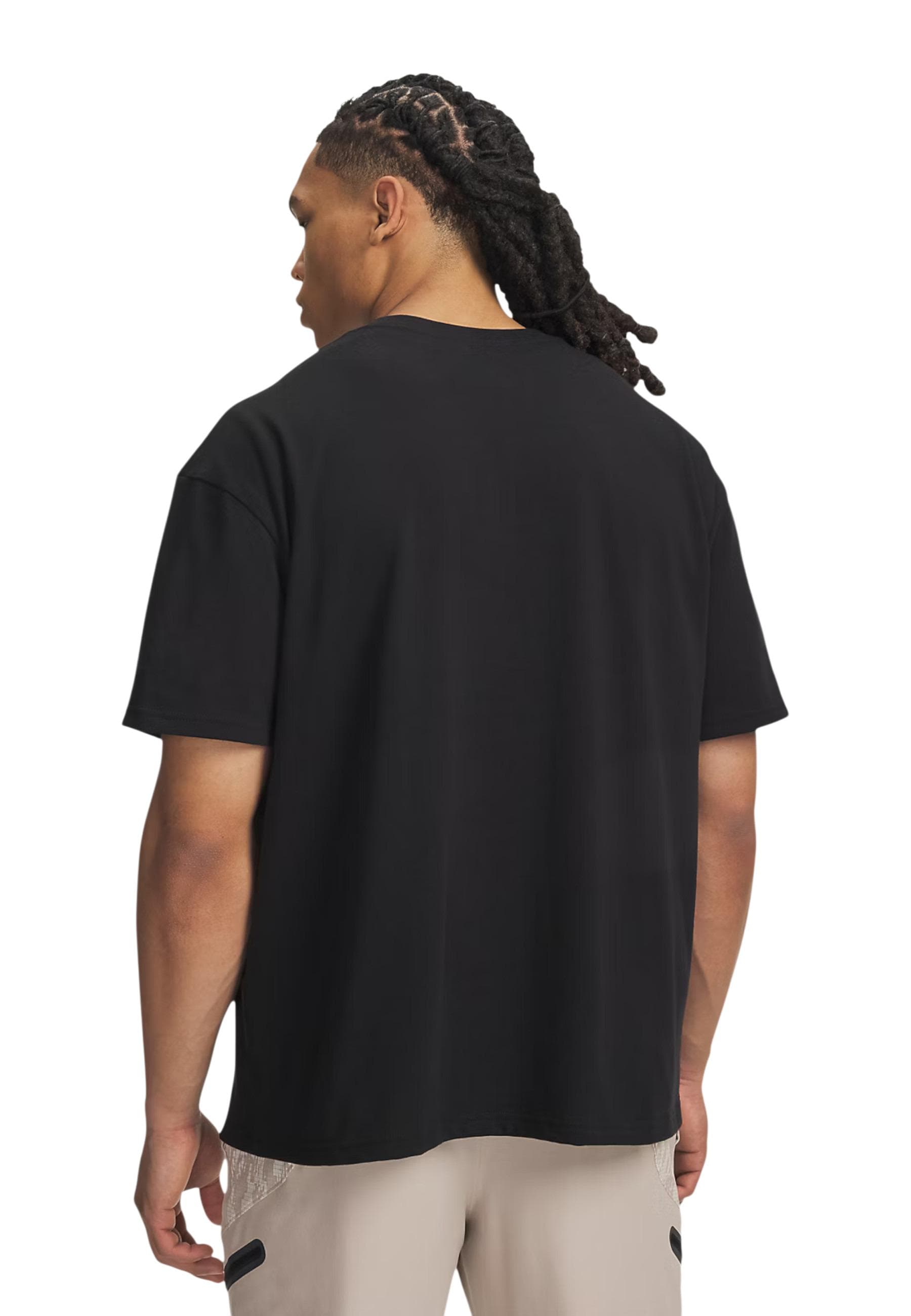 Under Armour Men T-Shirt