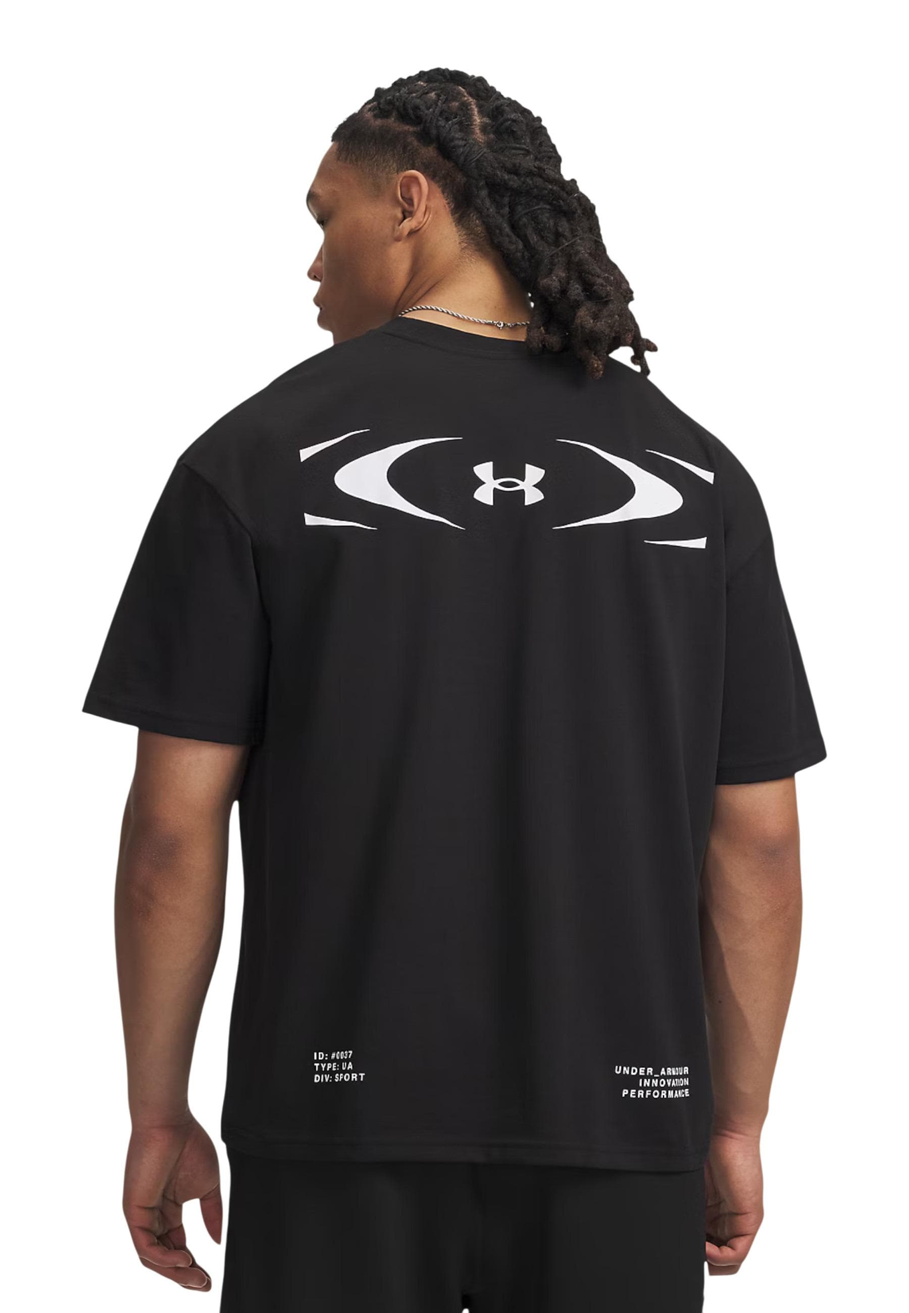 Under Armour Men T-Shirt