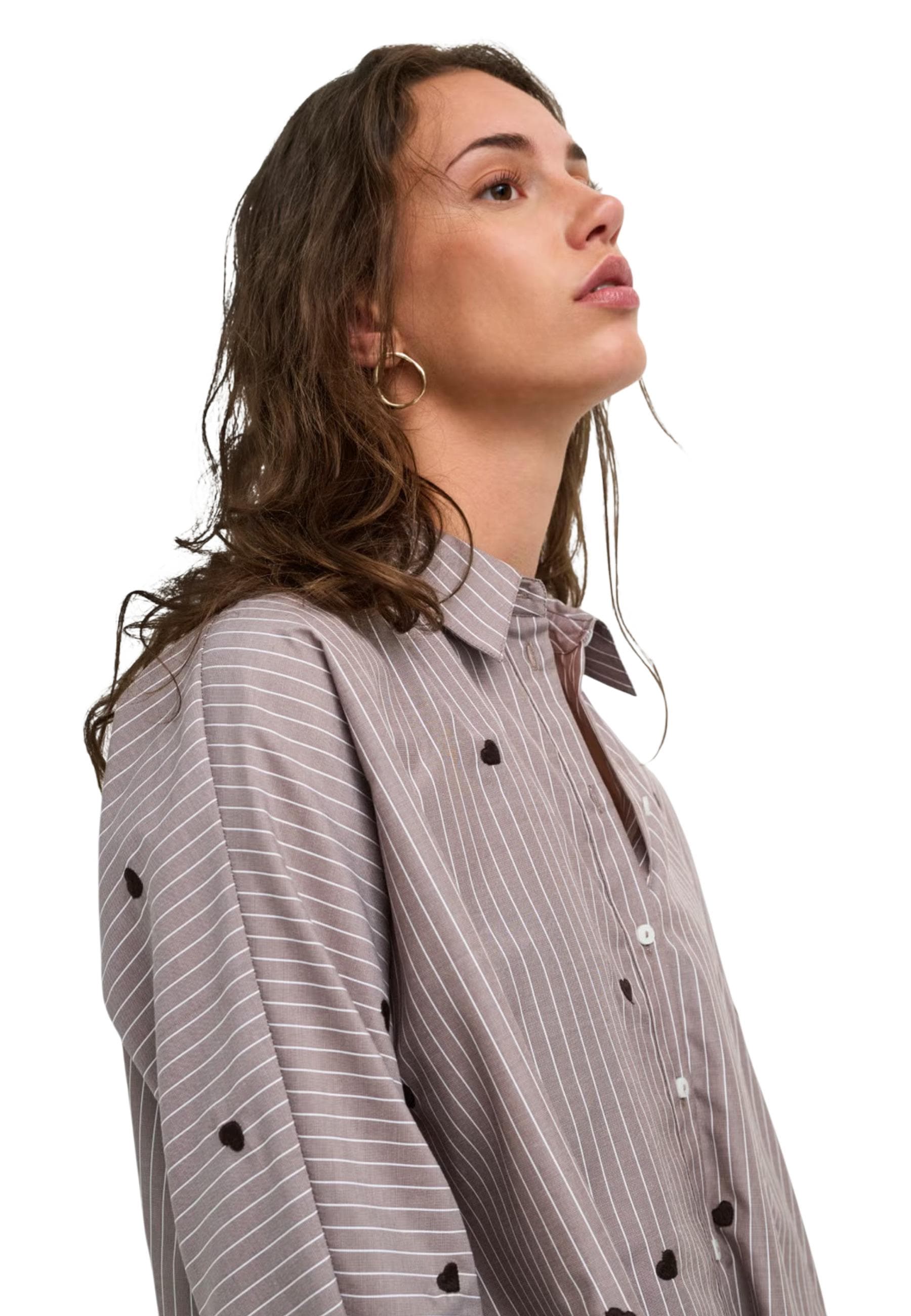 Only Women Shirt