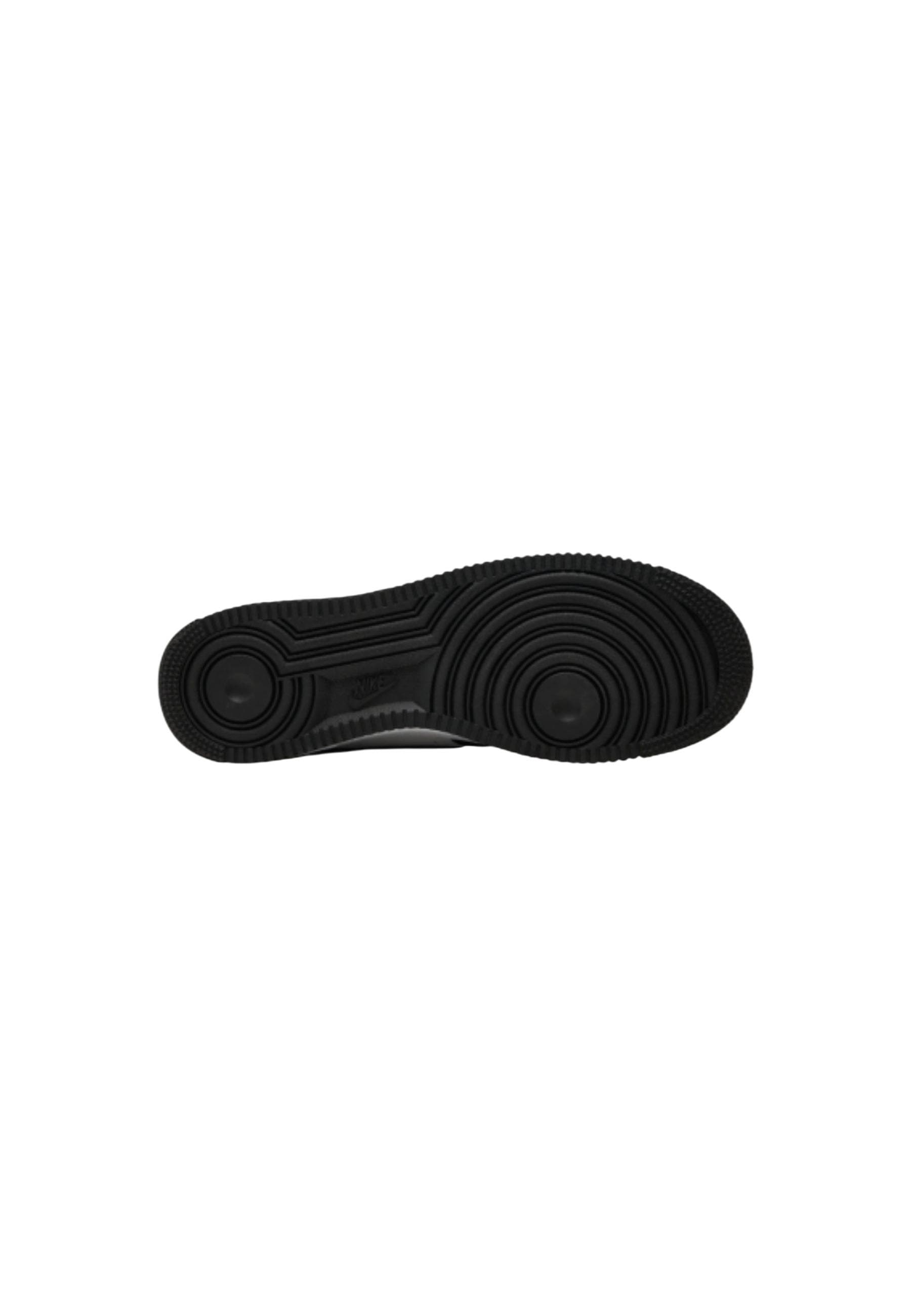 Nike Men Sneakers