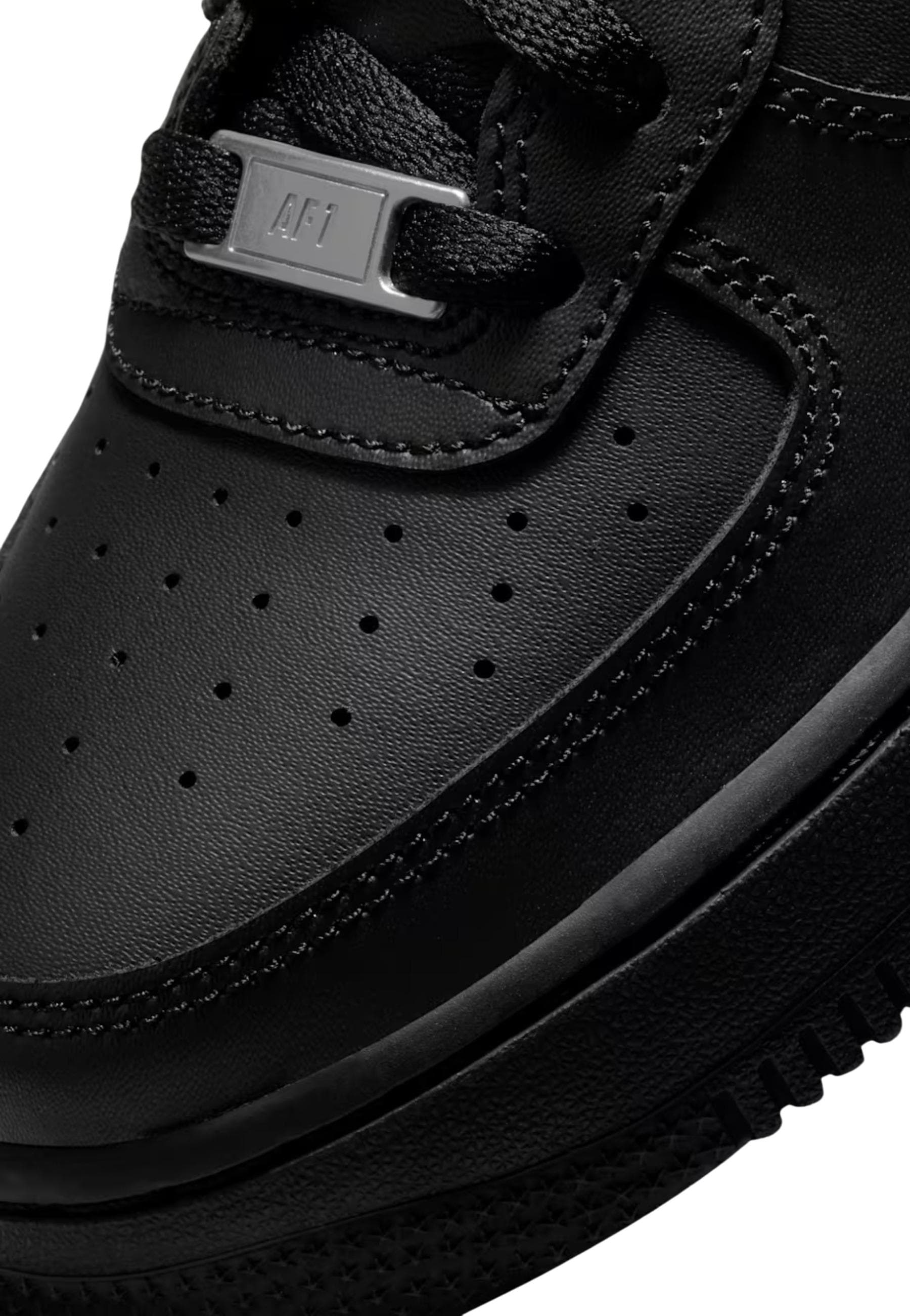 Nike Women Sneakers