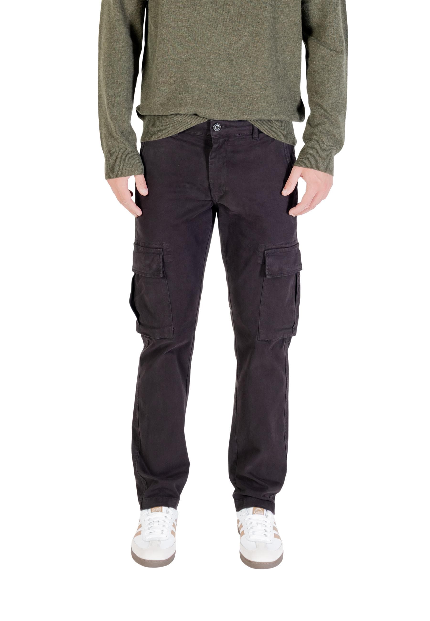 Lyle & Scott Men Trousers