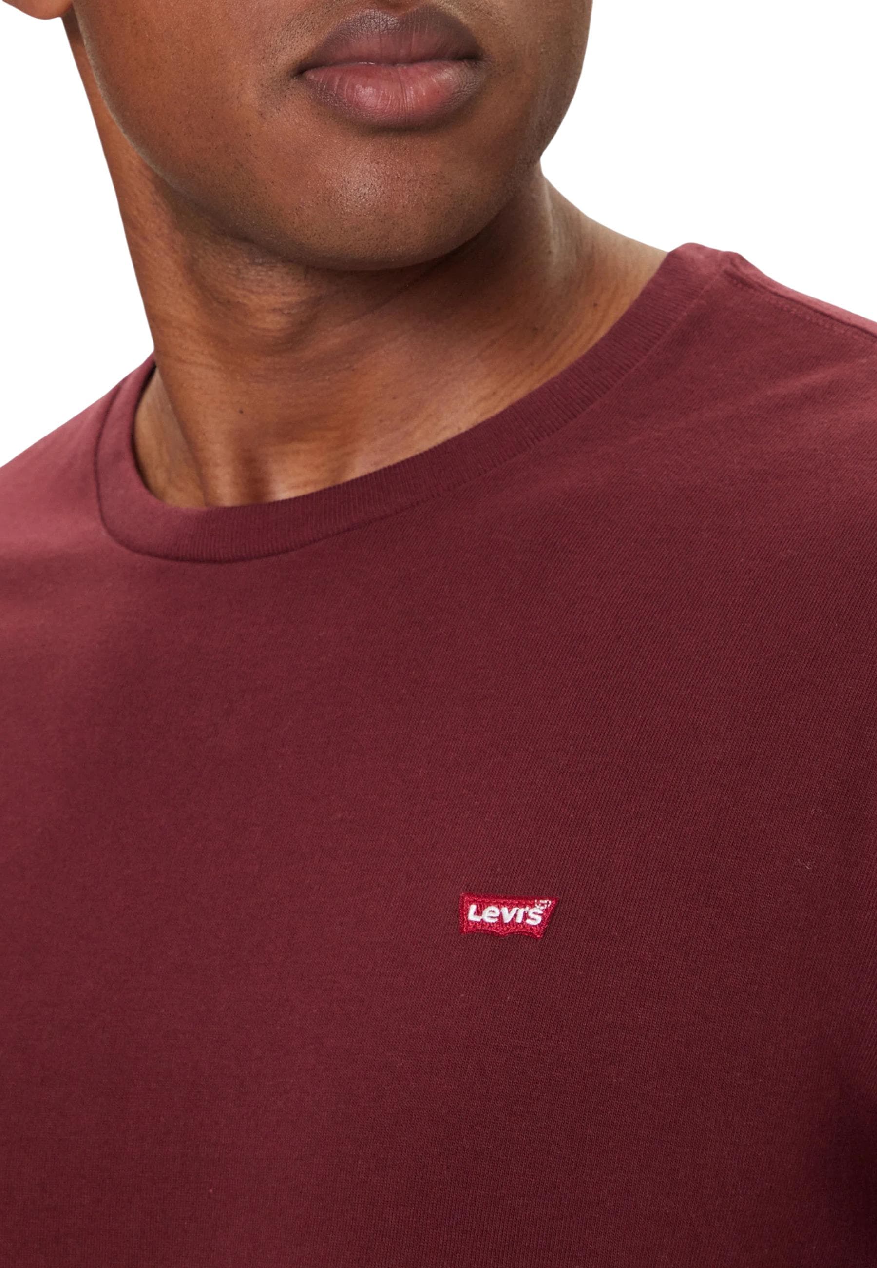 Levi's Men T-Shirt