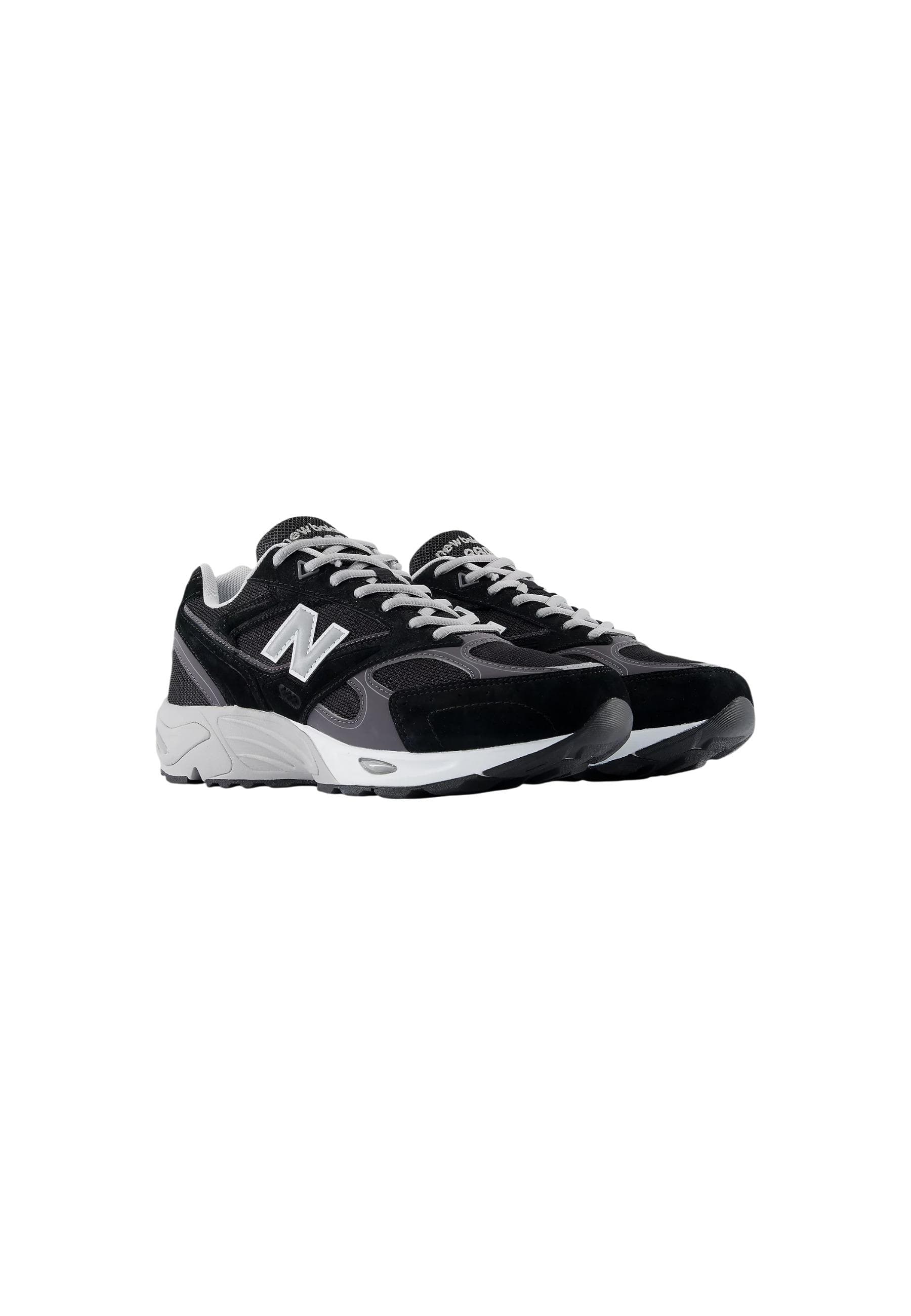New Balance Men Sneakers