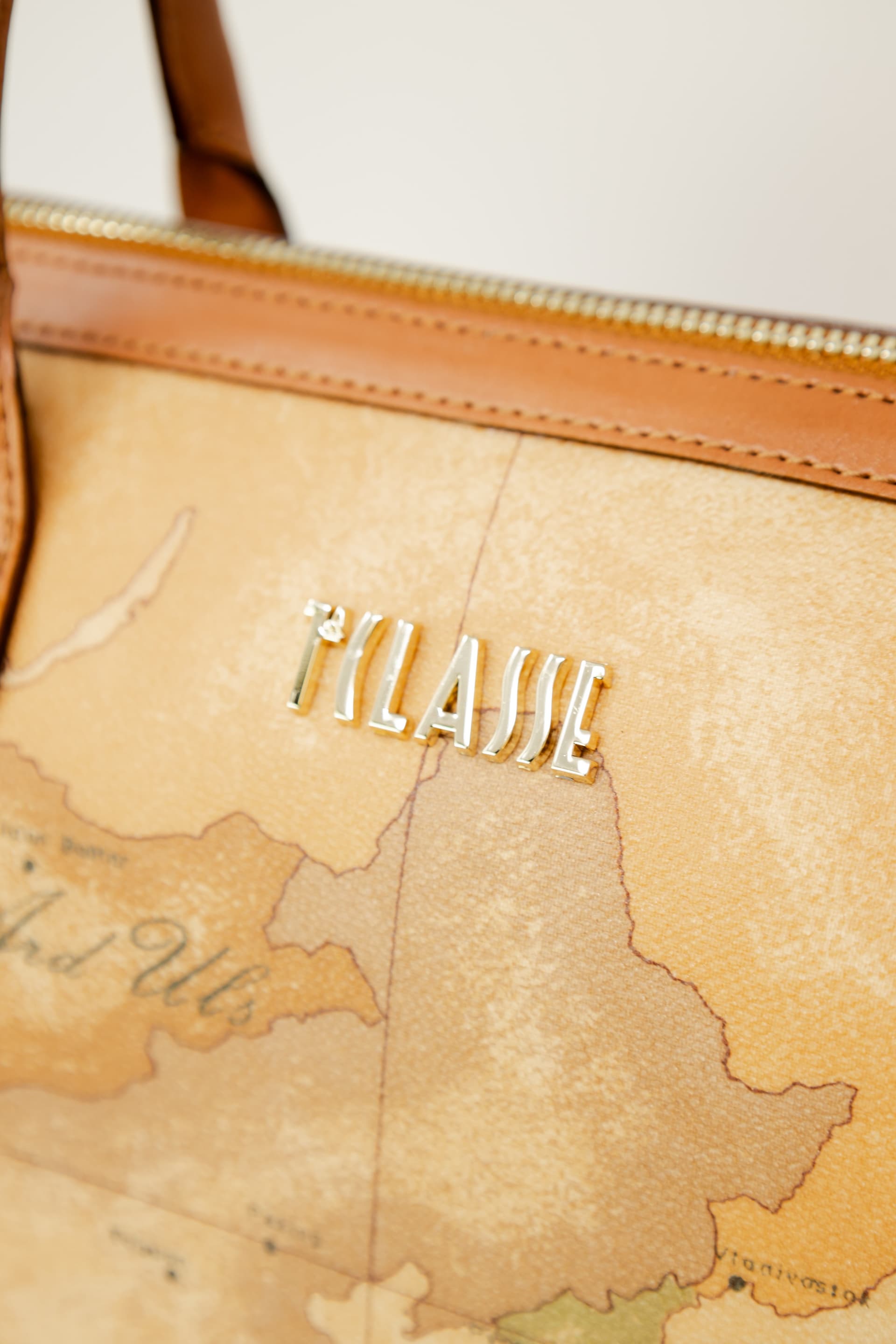 Alviero Martini Prima Classe  Women Bag