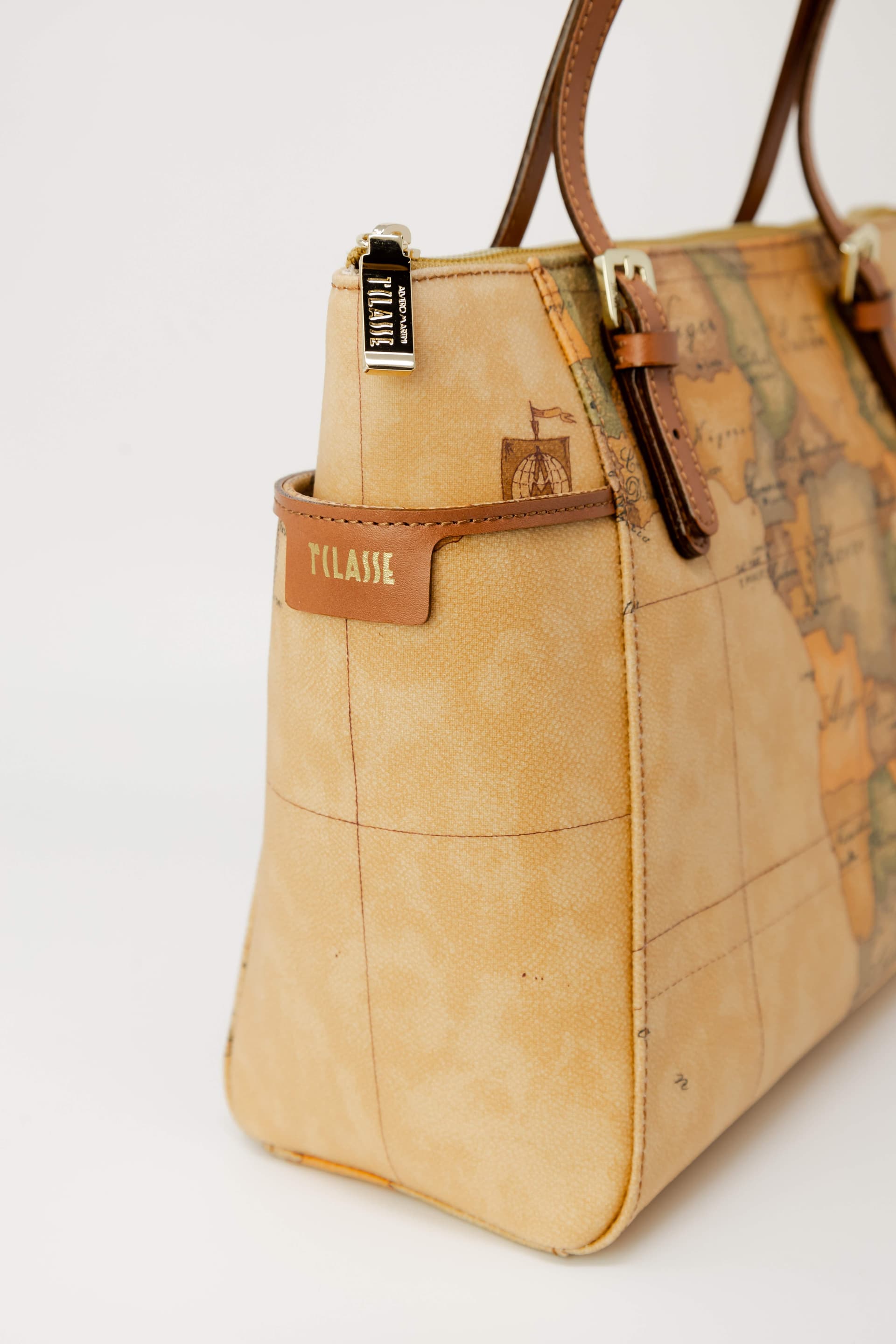 Alviero Martini Prima Classe  Women Bag