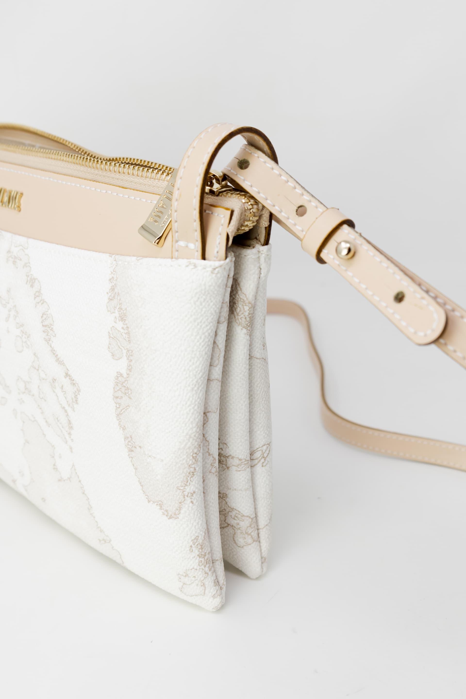 Alviero Martini Prima Classe  Women Bag