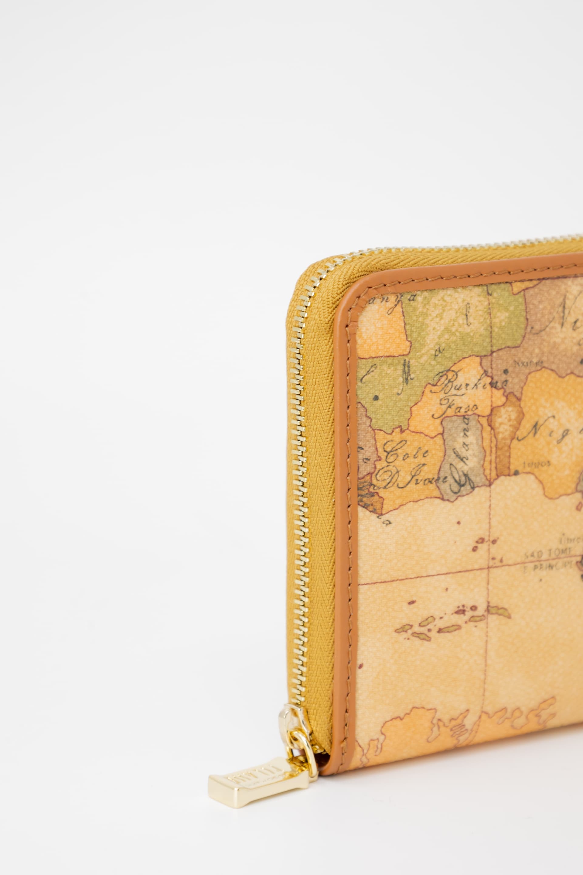 Alviero Martini Prima Classe  Women Wallet