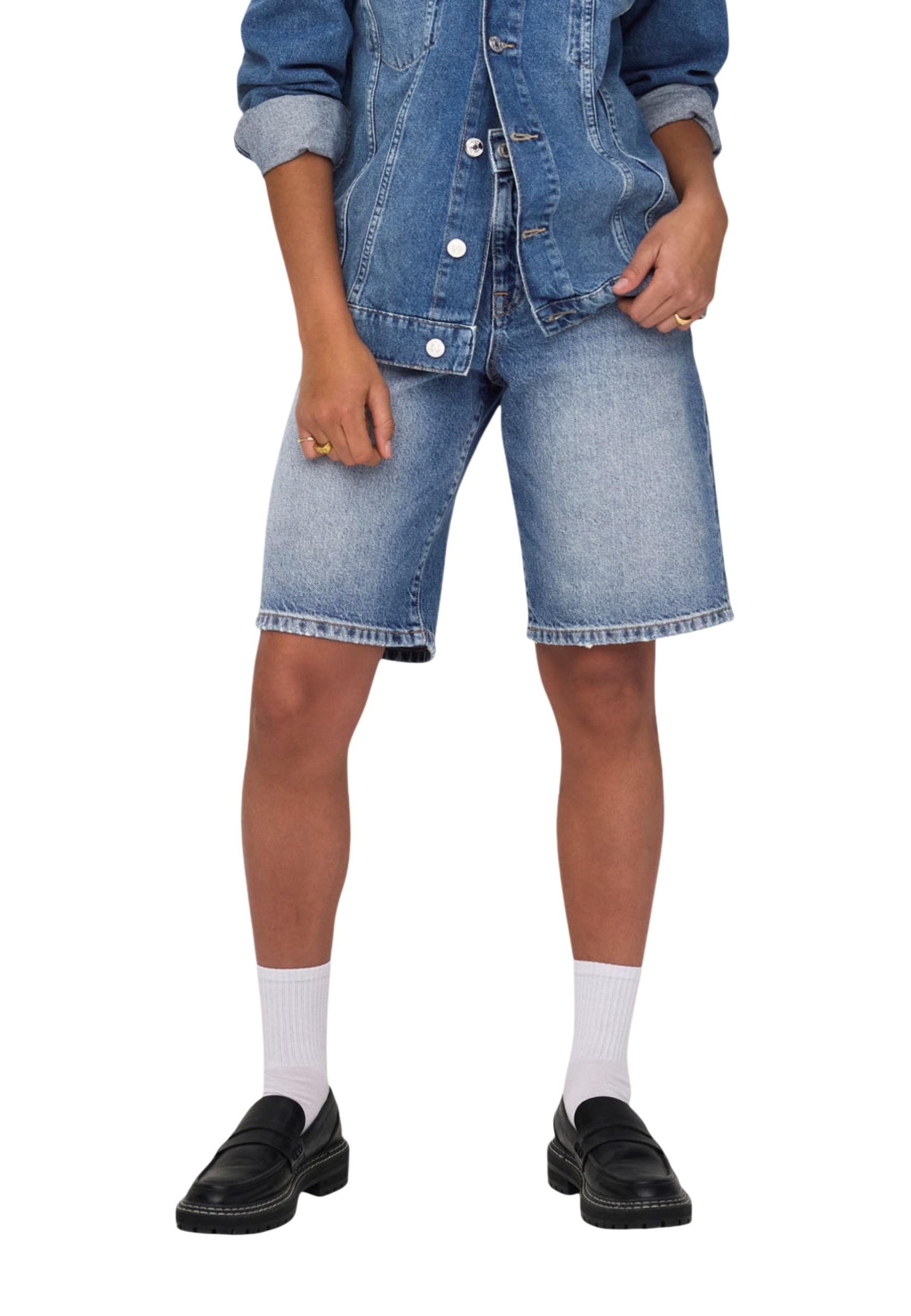 Only Women Short