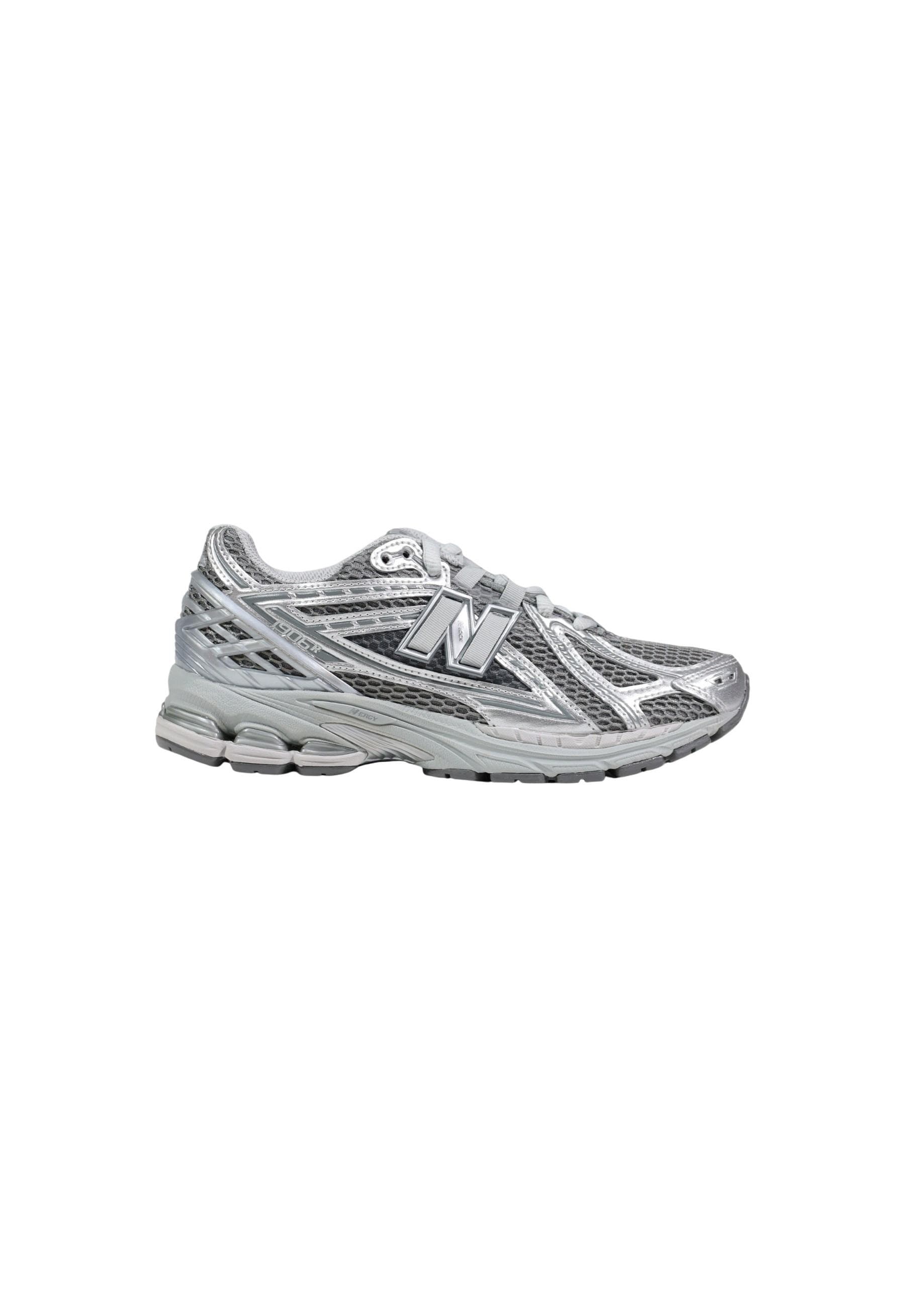 New Balance Men Sneakers