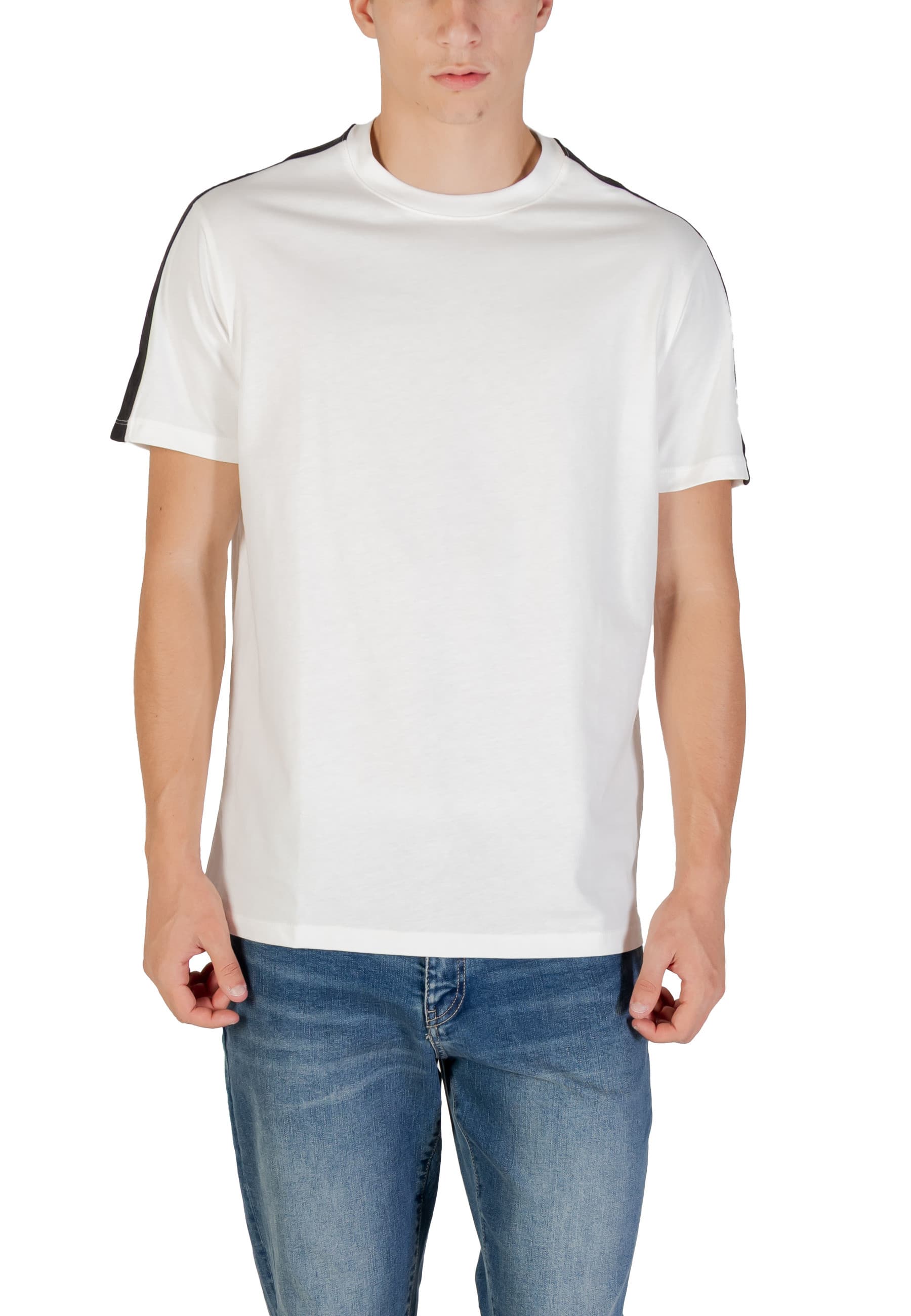 Armani Exchange Men T-Shirt