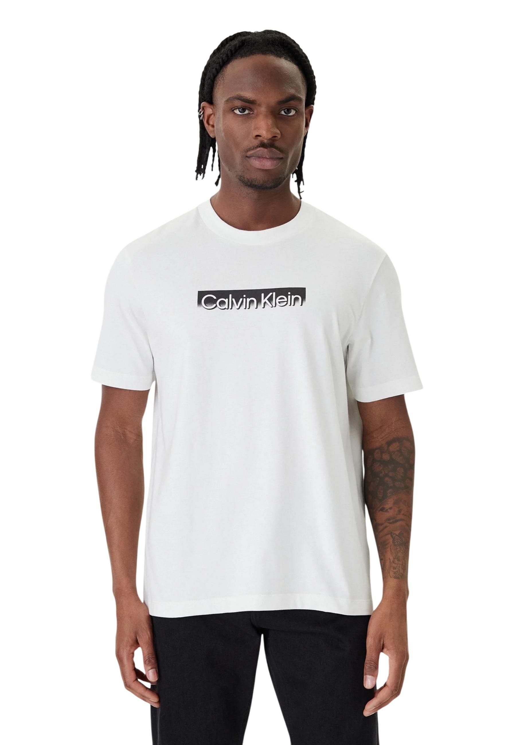Calvin Klein Men T-Shirt