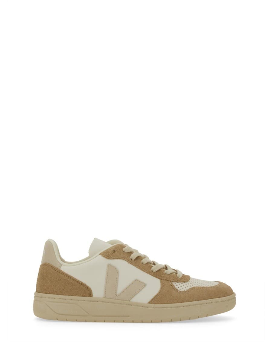 Veja Sneaker "v-10"