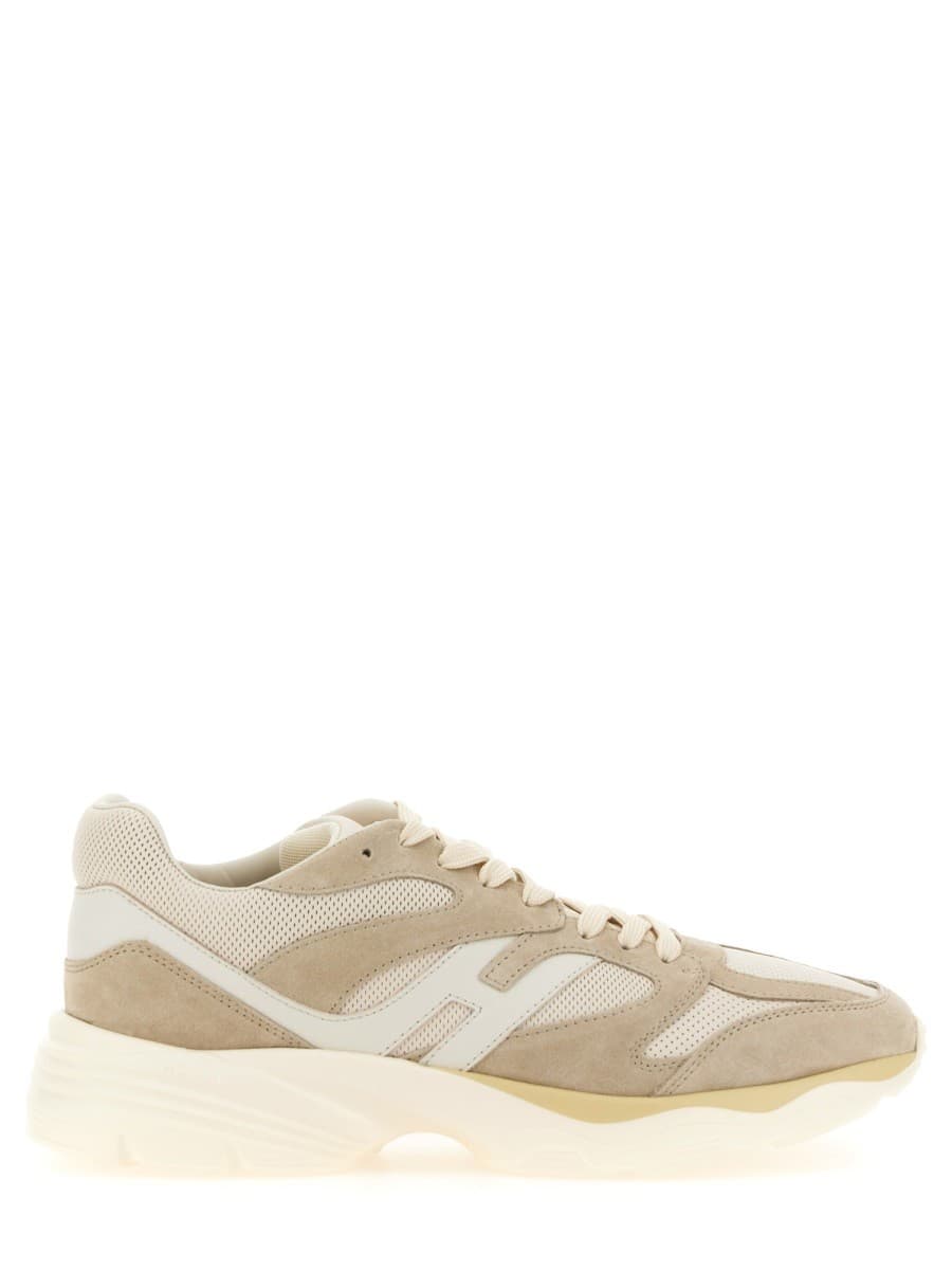 Sneaker with Logo