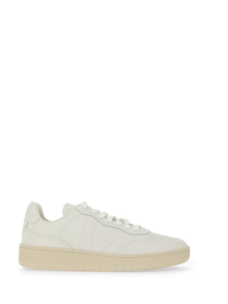Veja Sneaker V-90