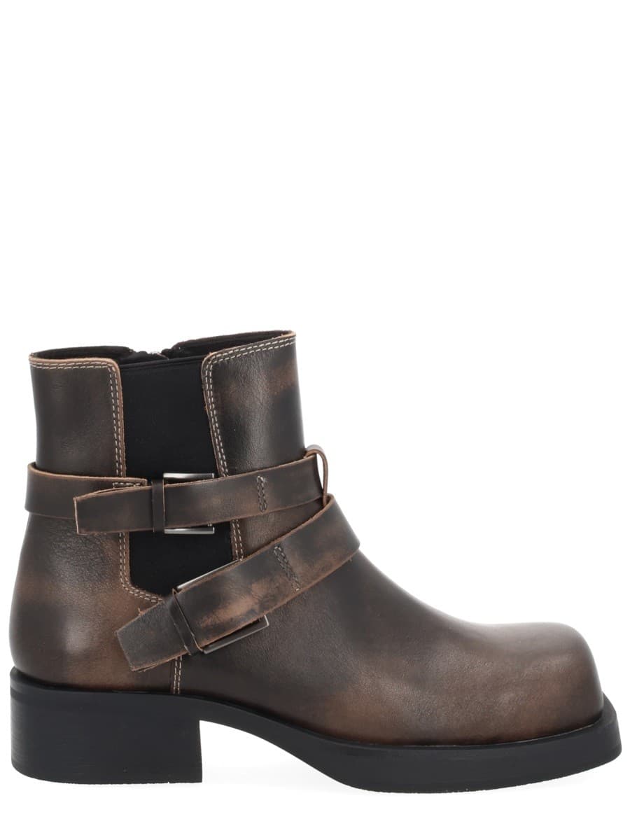 Ash "yuri" Boot